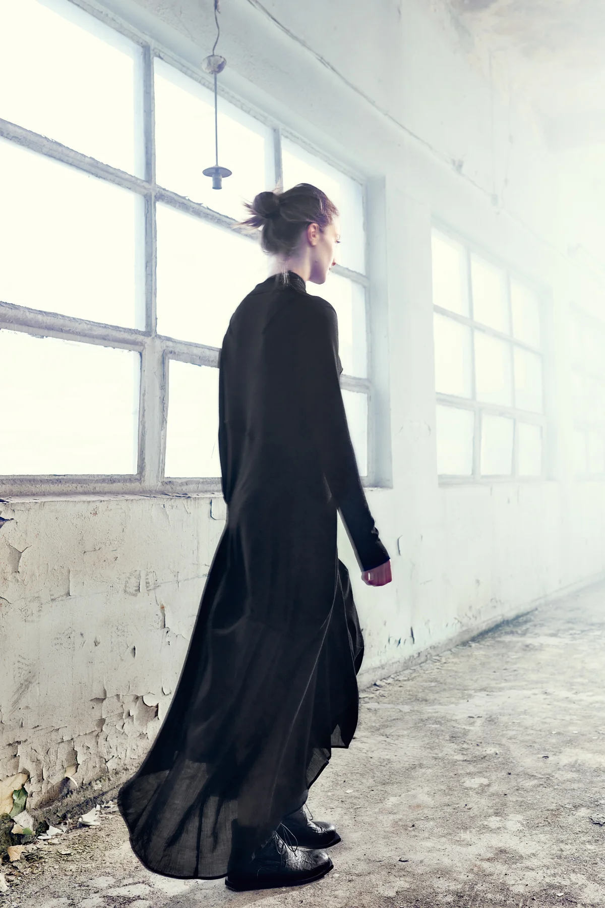 aryasense-long-sleeved-black-maxi-dress-6