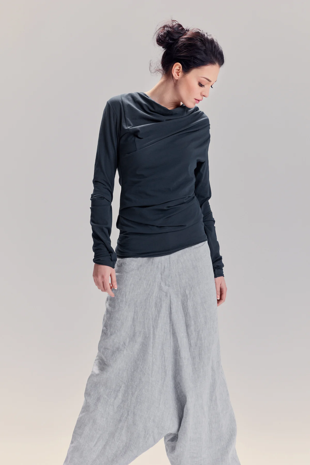 aryasense-drape-long-sleeved-blue-blouse-4