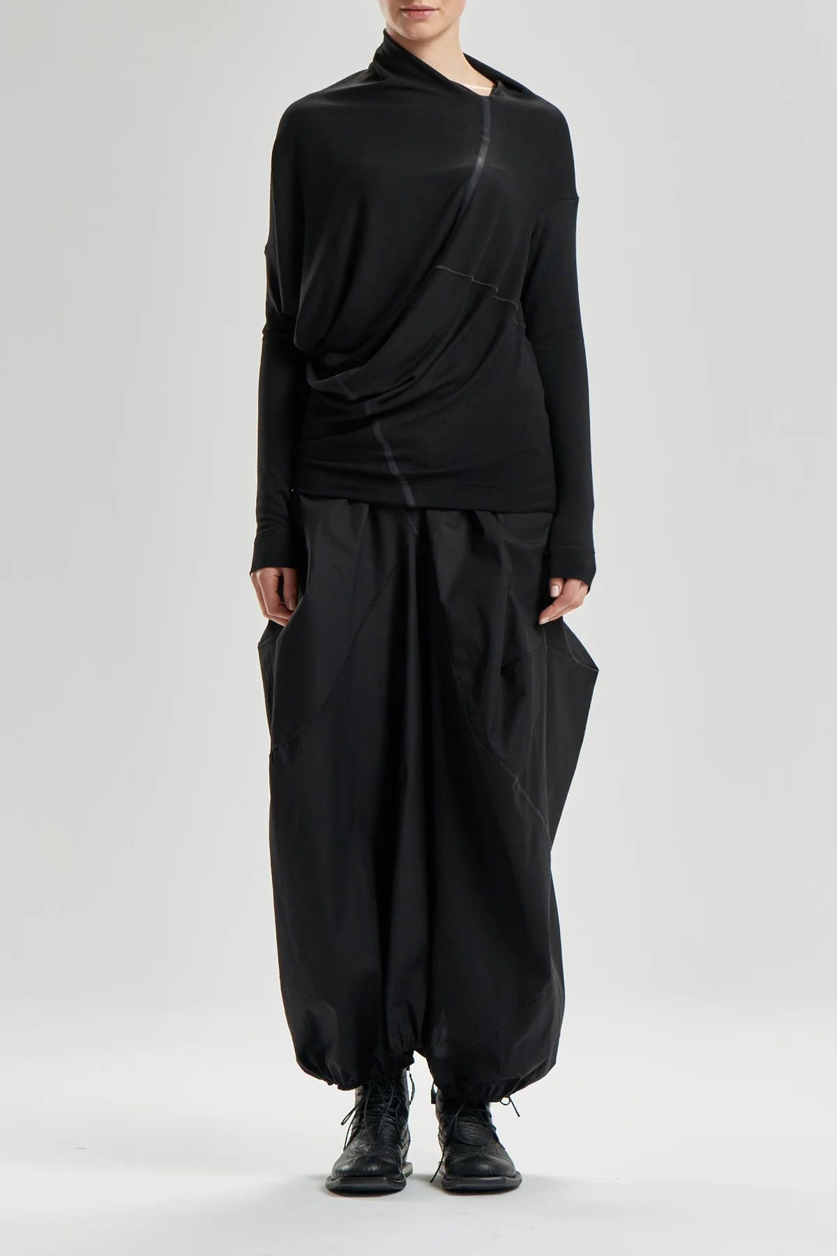 aryasense-longsleeved-reversble-black-blouse