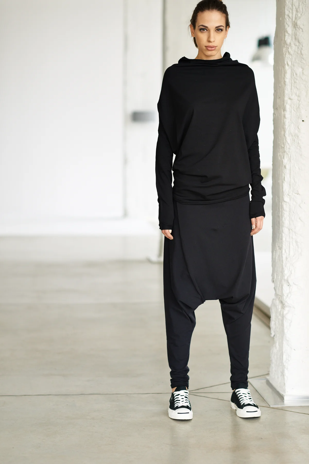 aryasense-black-longsleeved-oversized-top-5