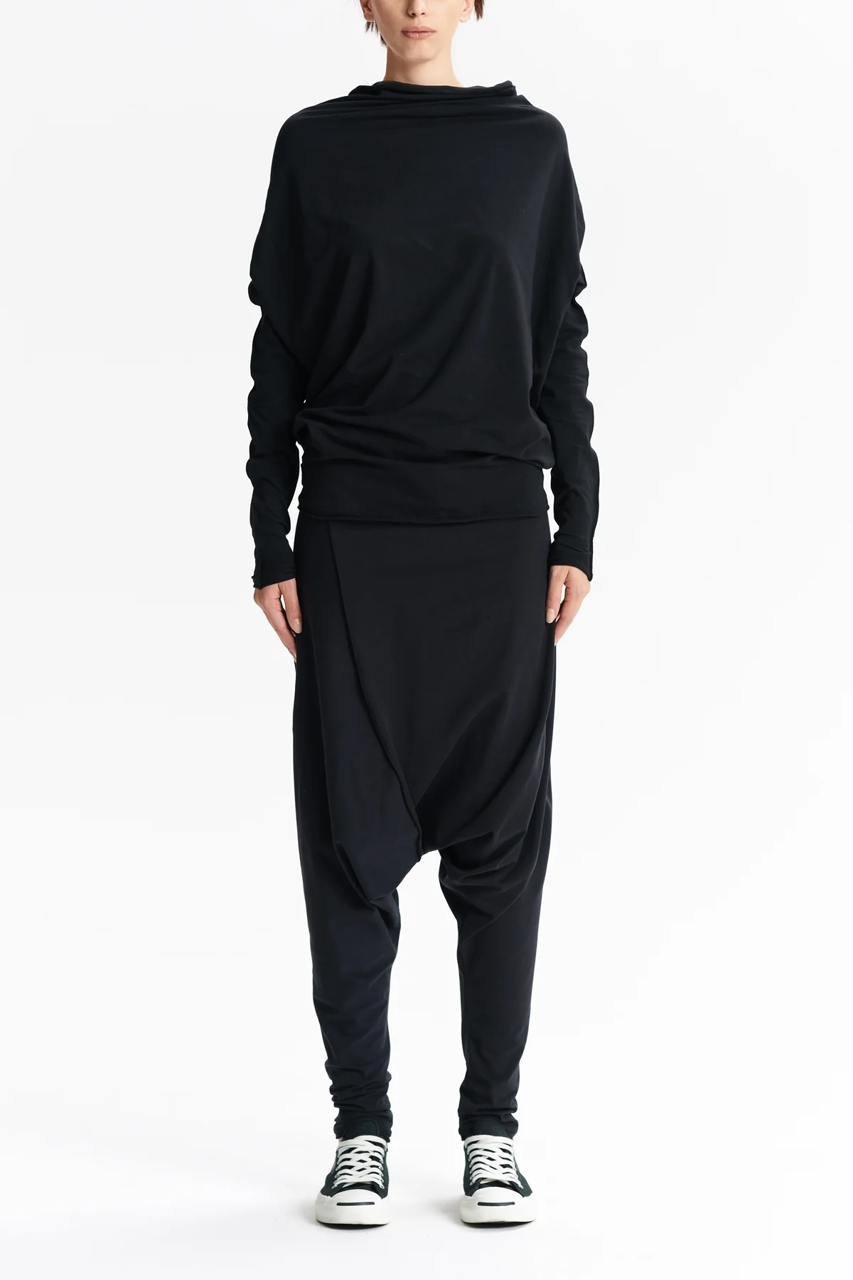 aryasense-black-longsleeved-oversized-top-1