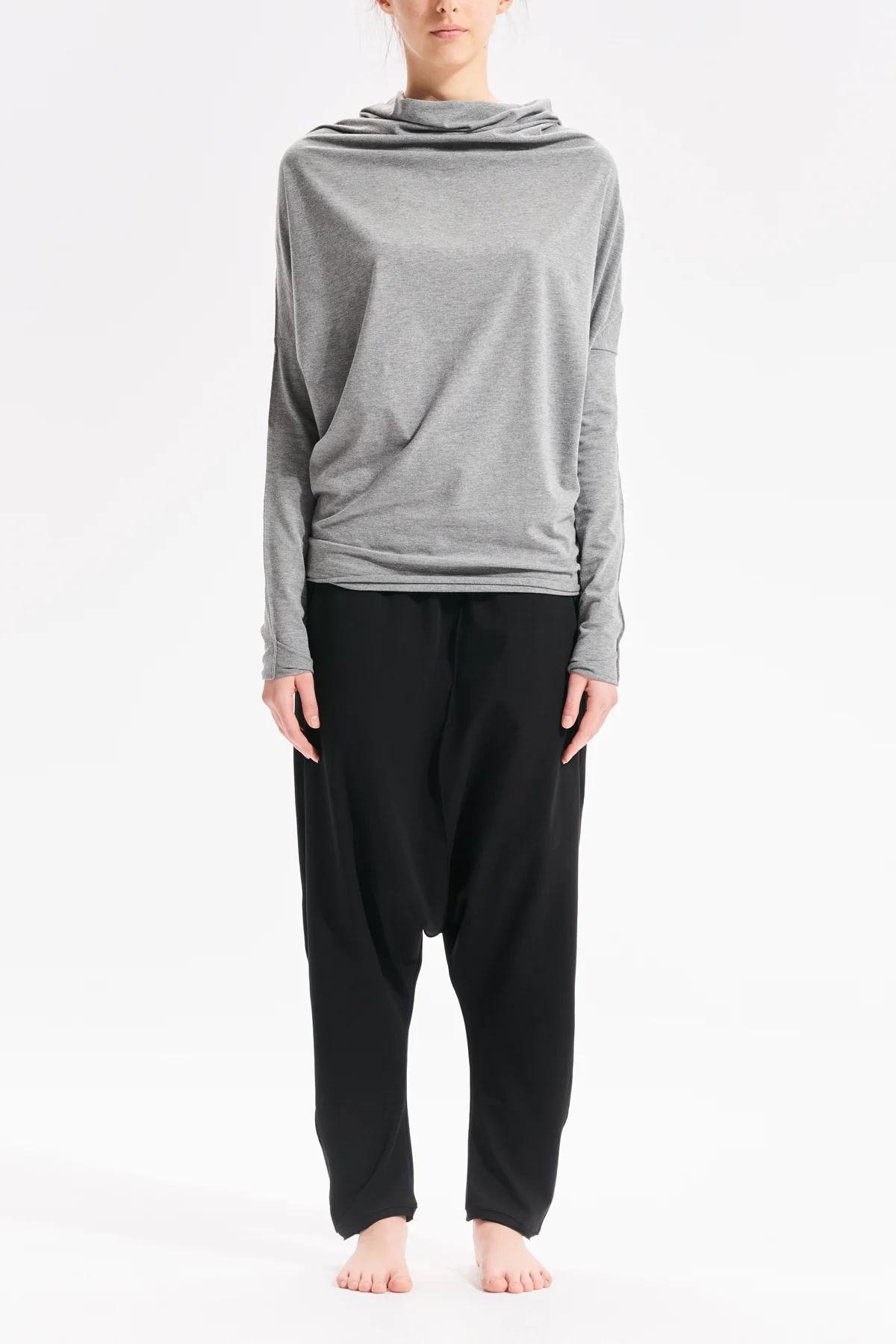 aryasense-grey-oversized-longsleeved-top-1