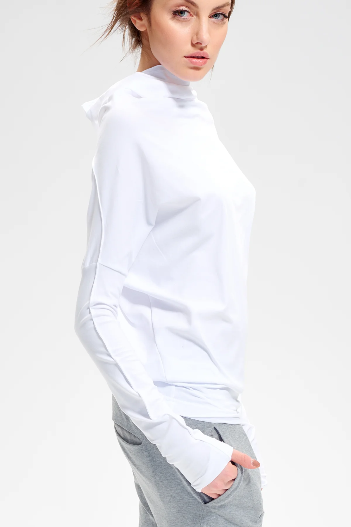 aryasense-white-longsleeved-oversized-top-5
