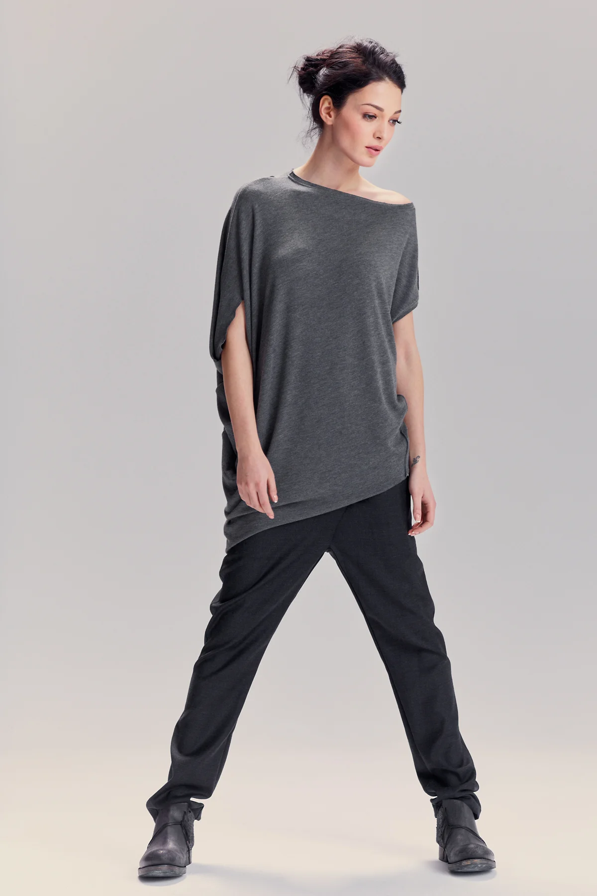 aryasense-grey-asymmetrical-loose-top-5
