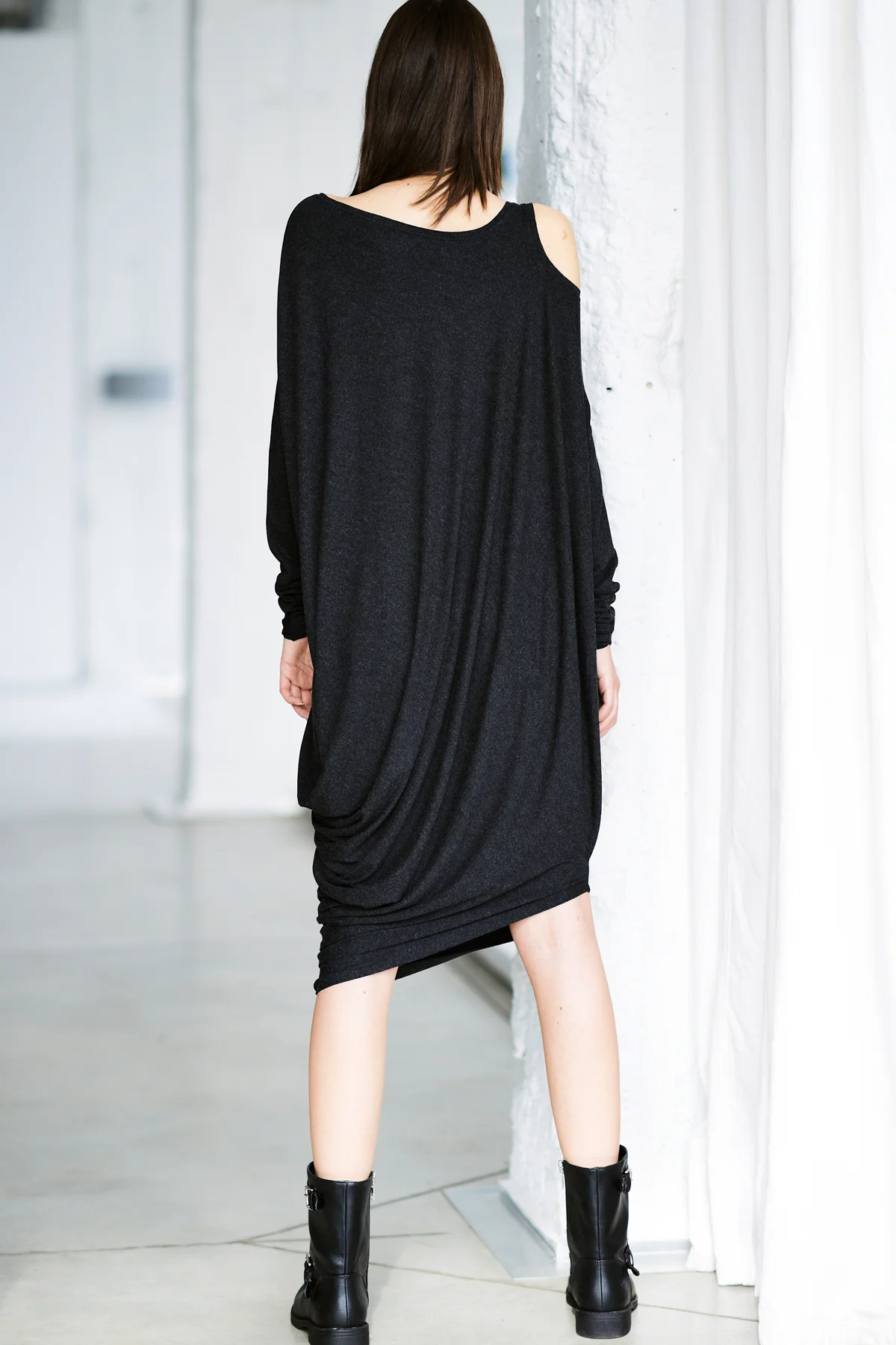 aryasense-minimalist-drape-dress-8