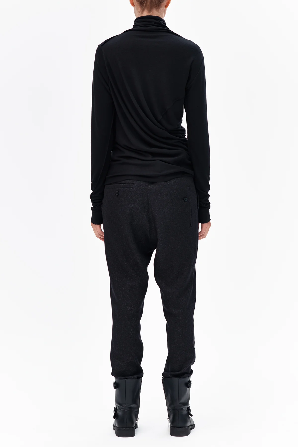 aryasense-black-drape-turtleneck-3