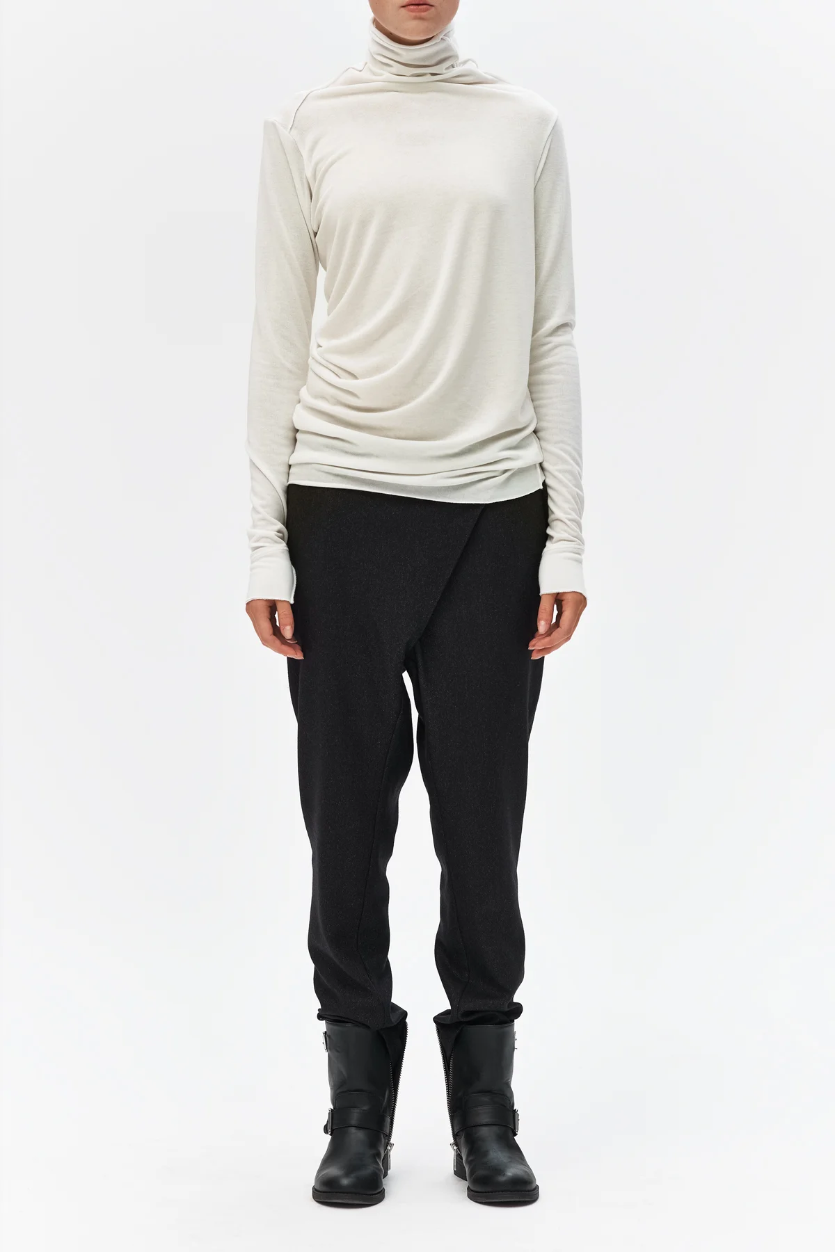 aryasense-white-drape-turtleneck-1