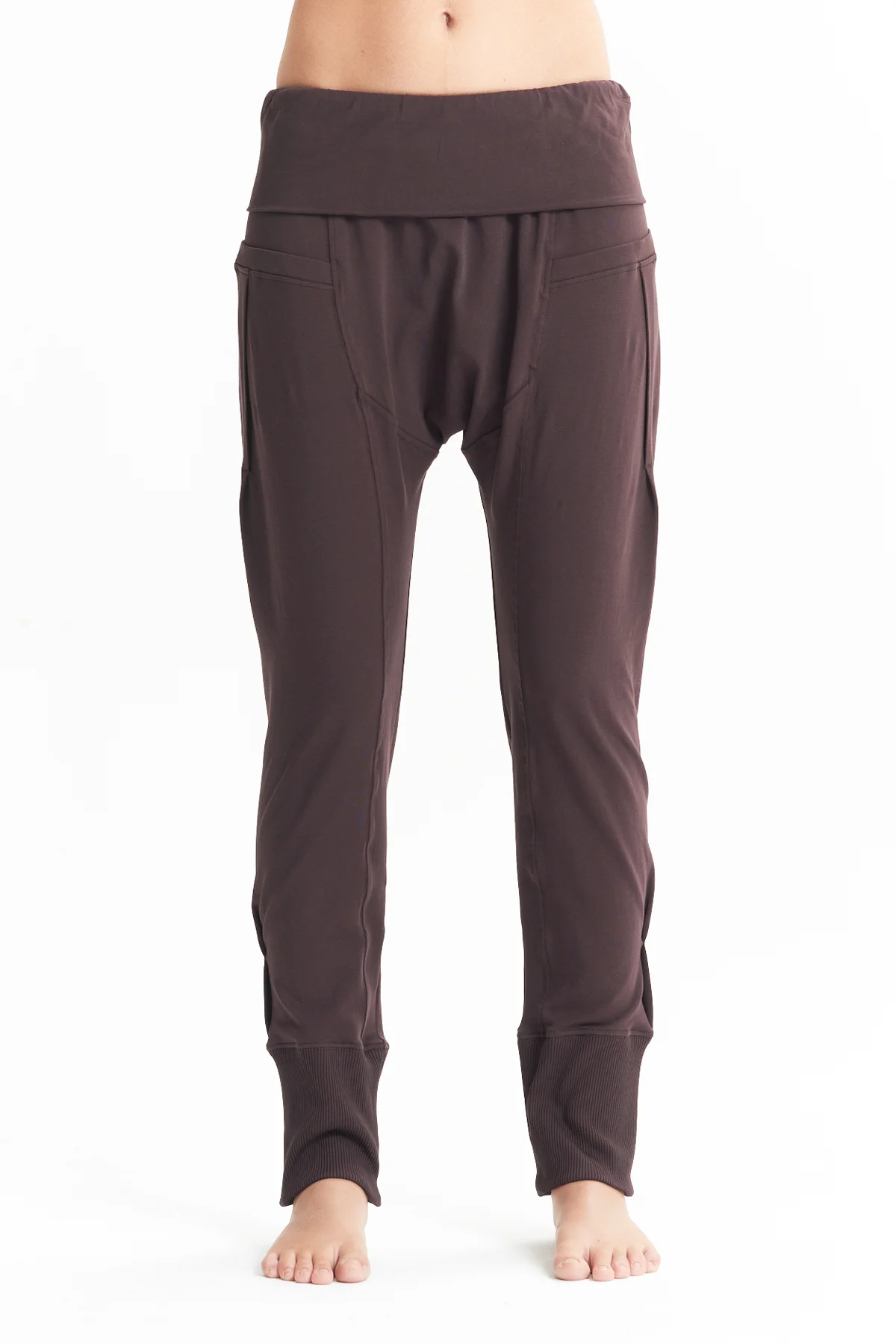 aryasense-muted-bordo-drop-crotch-pants-3