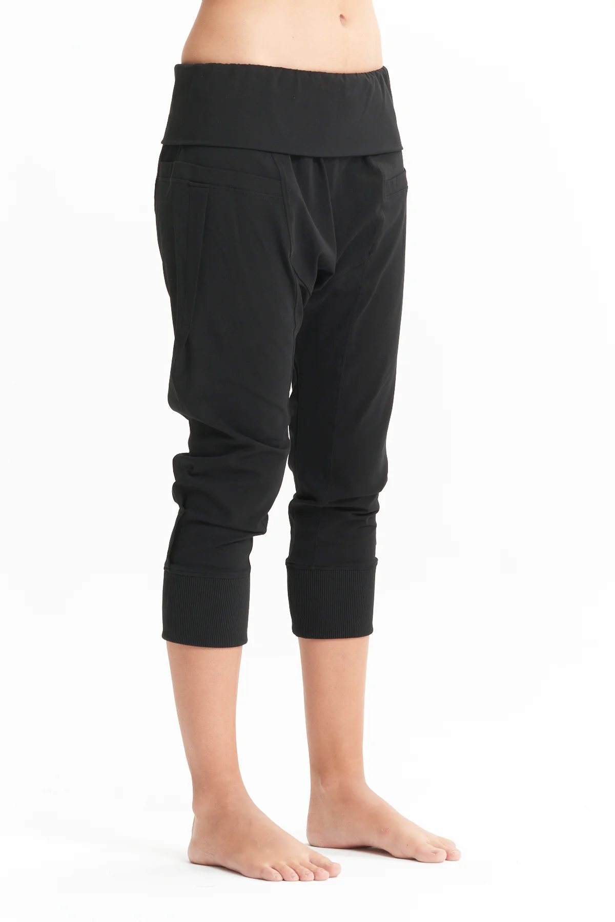 aryasense-cropped-yoga-pants-2