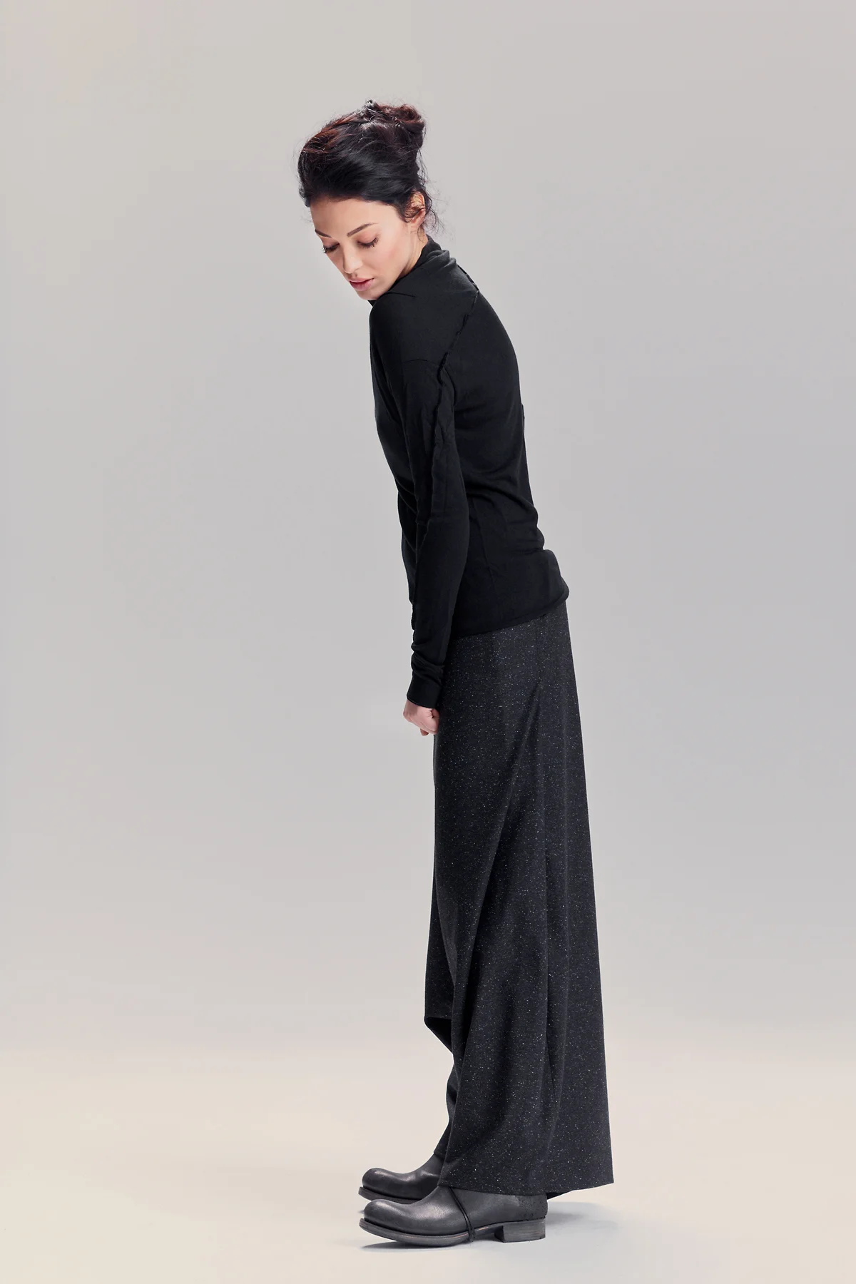 aryasense-black-wool-harem-pants-5