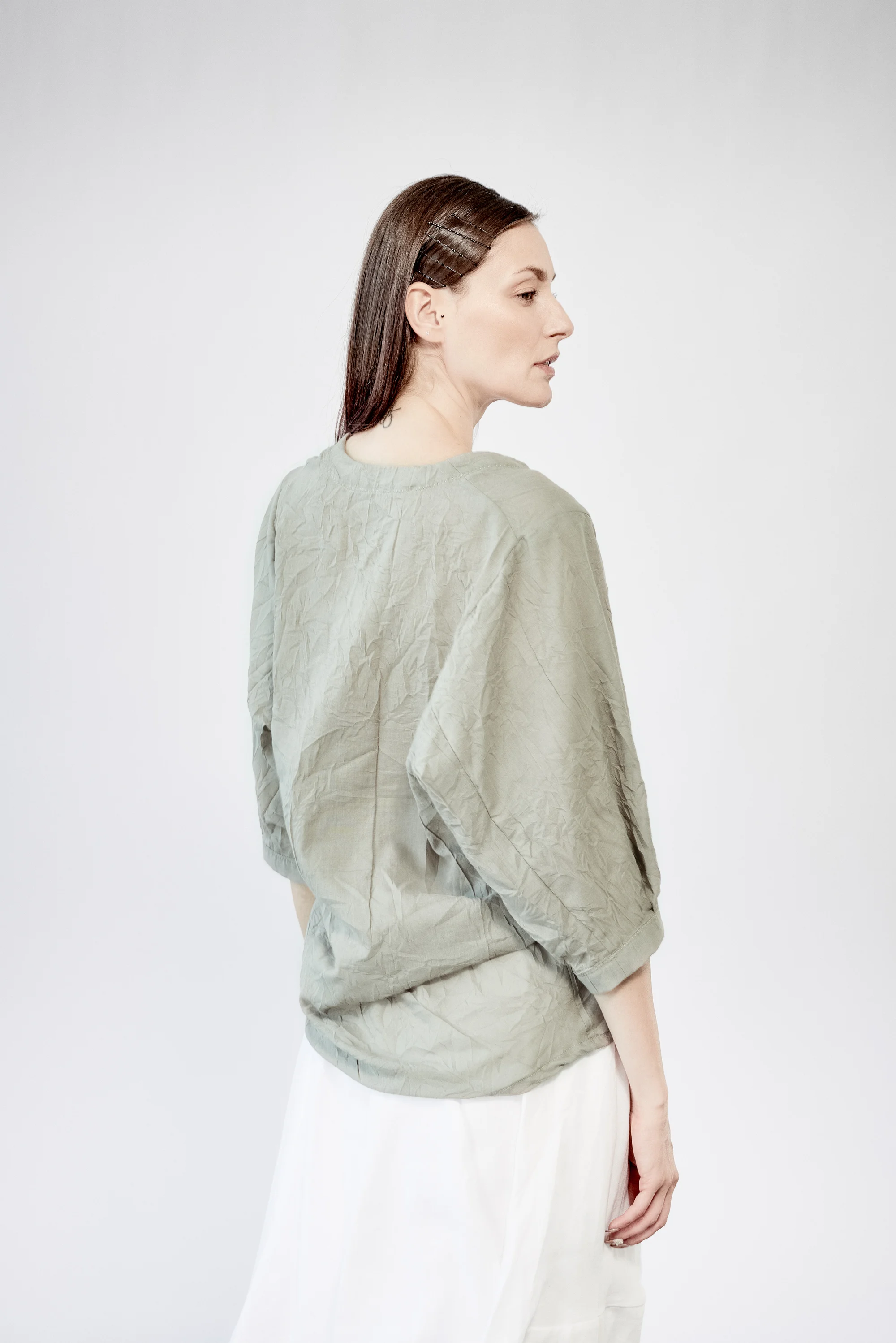 aryasense-loose-cotton-khaki-shirt-5