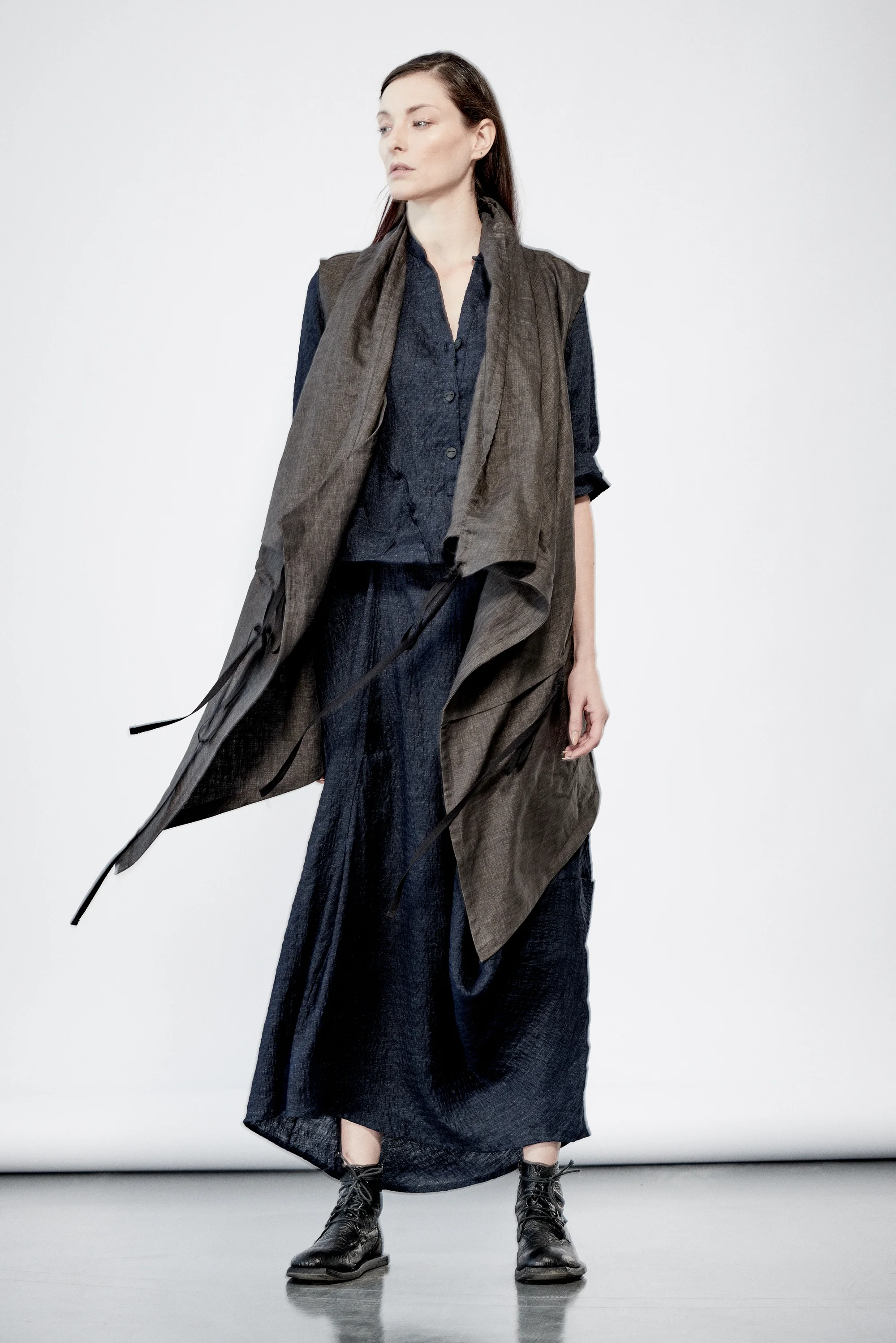 aryasense-brown-bonded-linen-wrap-7