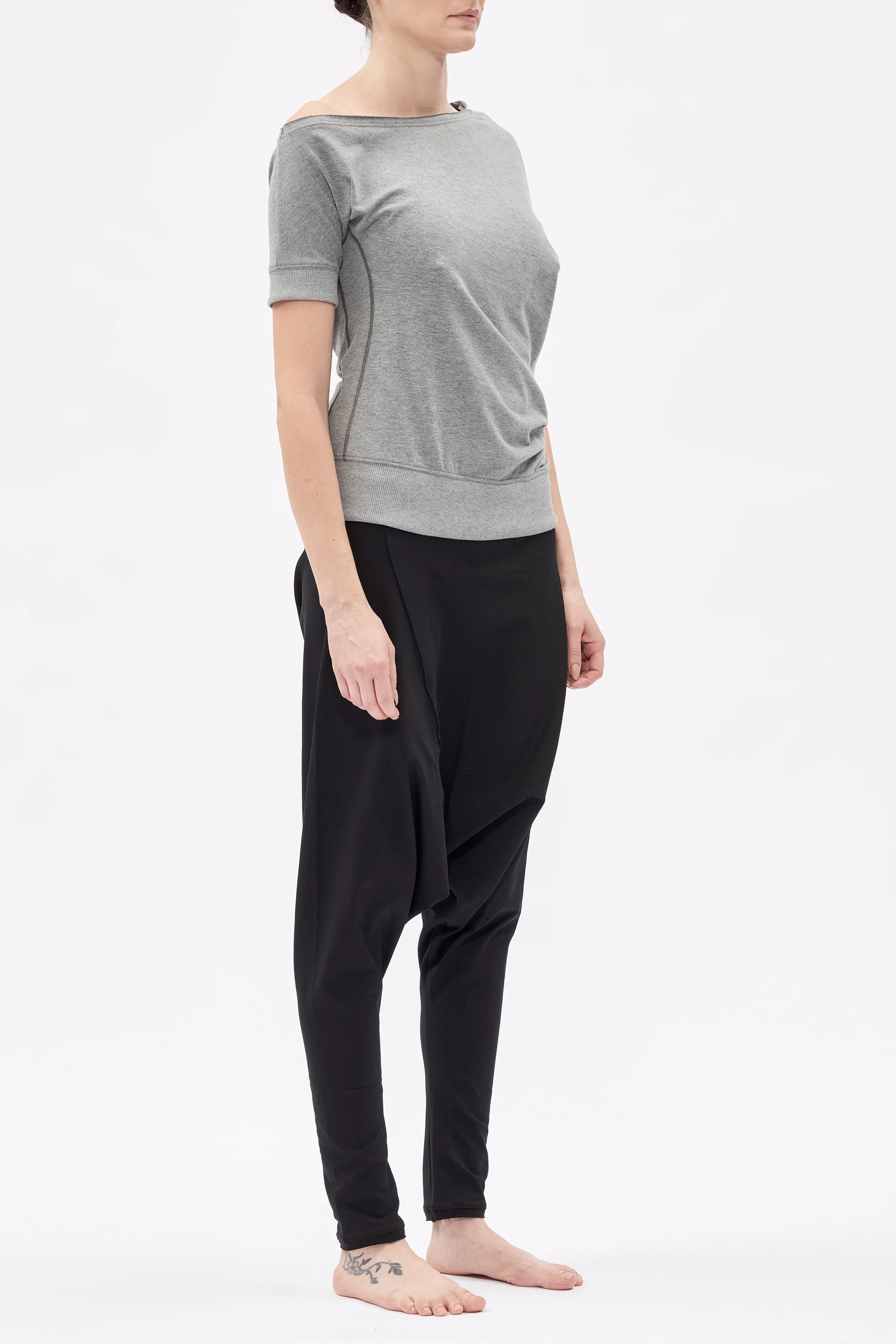 aryasense-heather-grey-drop-shoulder-top-2