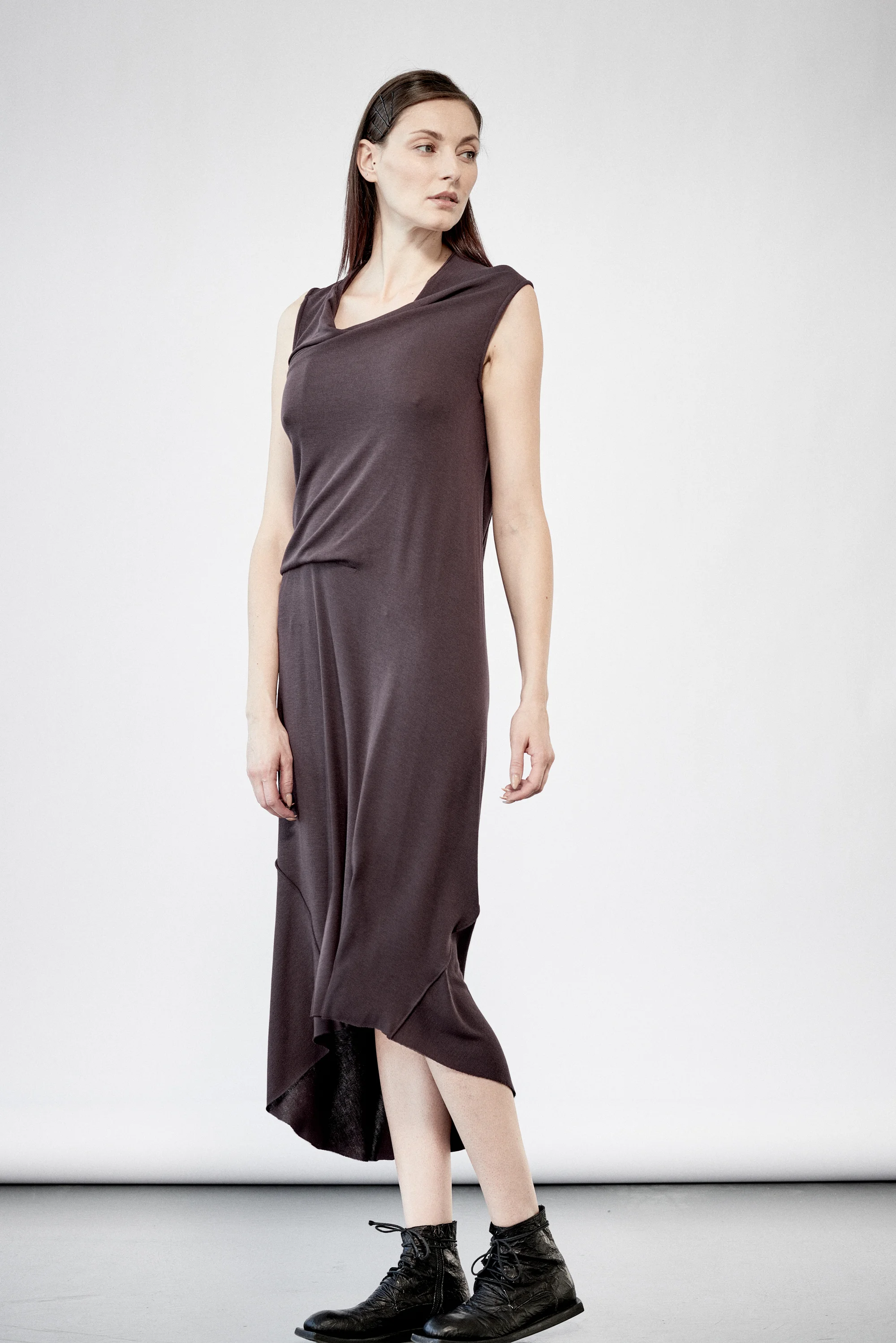 aryasense-bordo-drape-dress-4