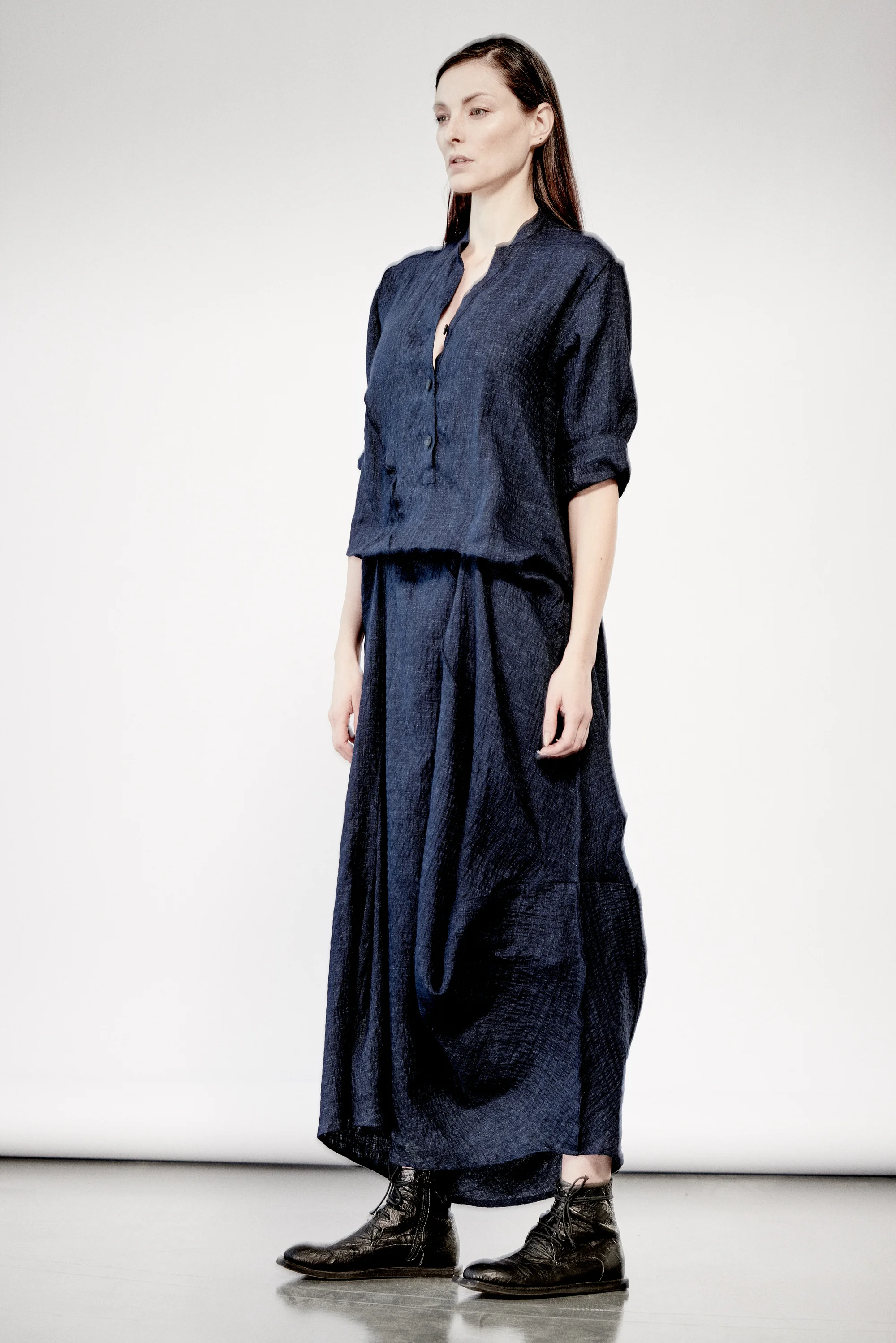 aryasense-ink-blue-linen-long-dress-4