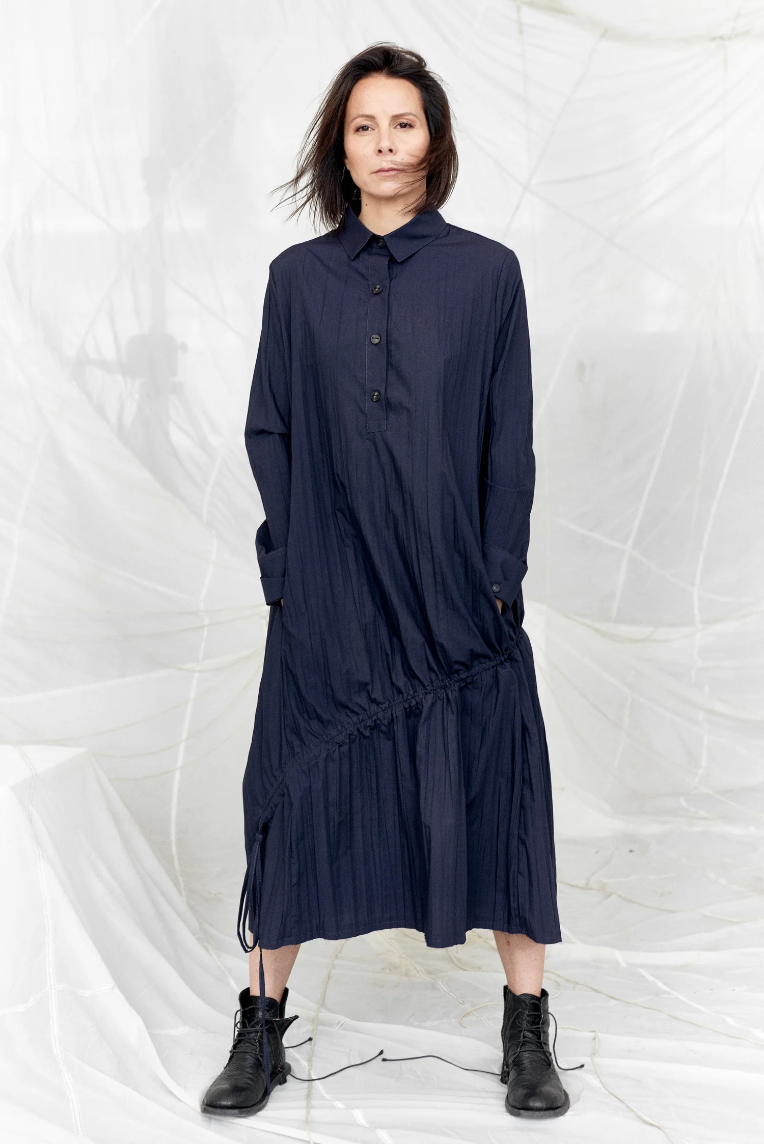 1DressBondBlue.jpg