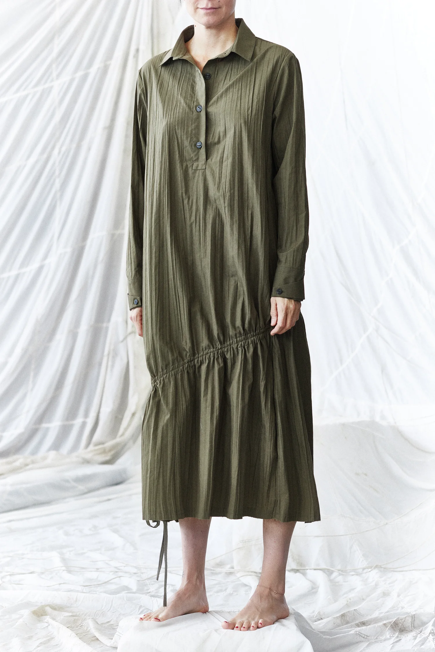 DressBondGreenS.jpg