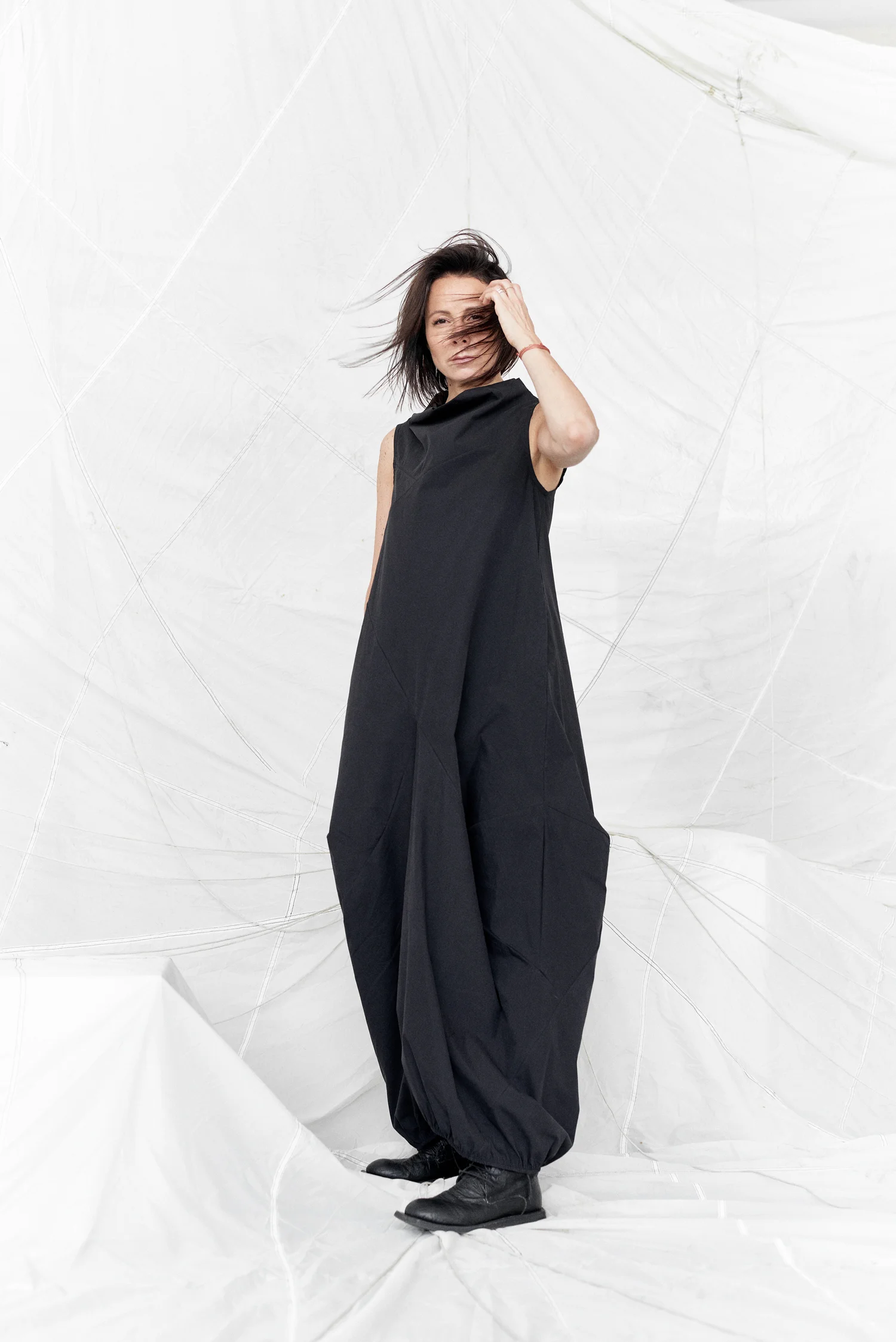 5DressMegaBlack.jpg