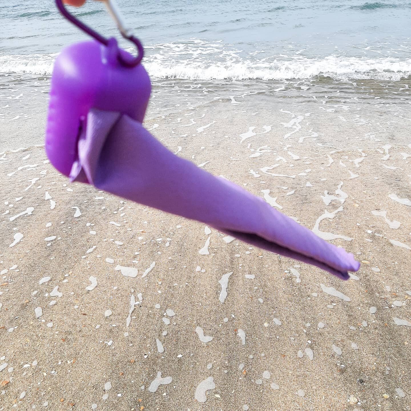 With Towel Buddies like these, who needs beach buddies?

-limited stock
-web link in bio 💜

#kolalulfe @kolalulife
#towelbuddy #purpletowel #walkinthepark🍃 #activelifestyle #outdoors #adventures #towels #yogatowels #sporttowel #easytocarry #light #
