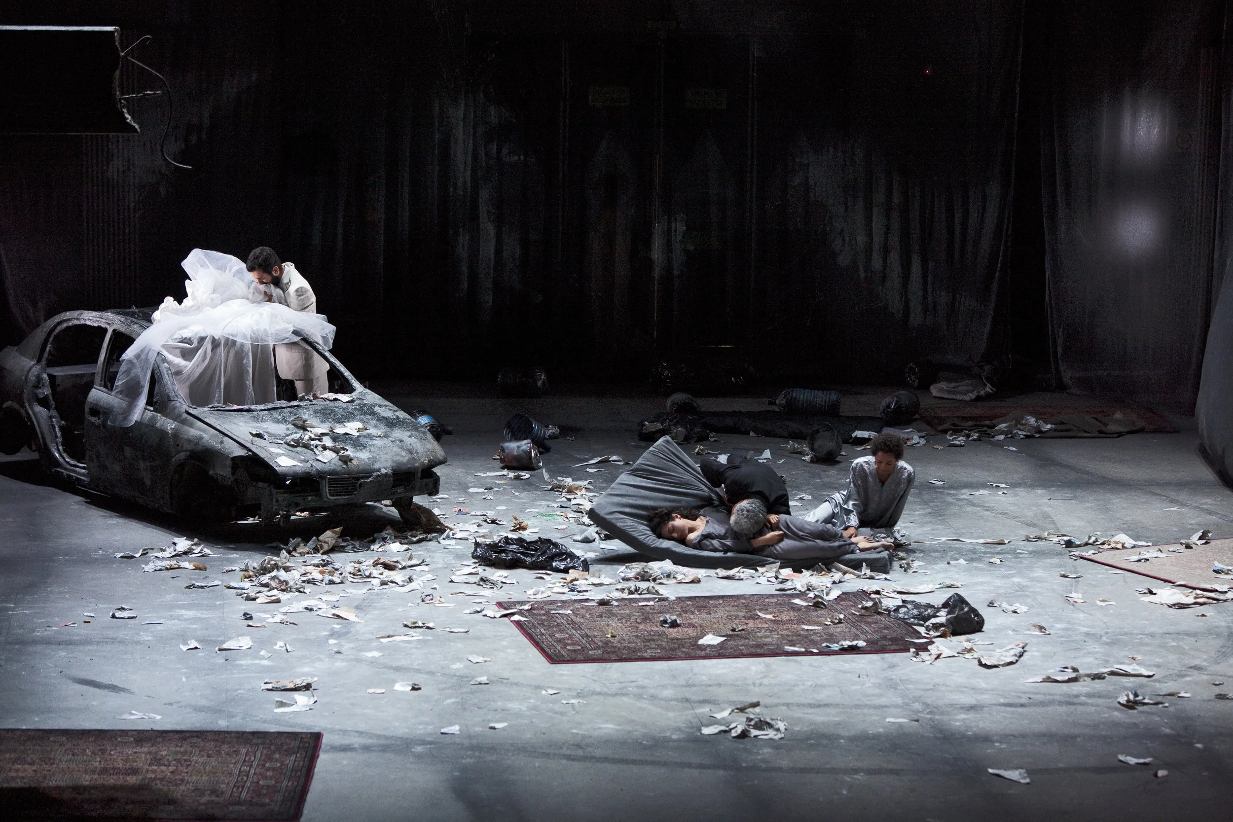 Romeo and Juliet (23 of 34).jpg
