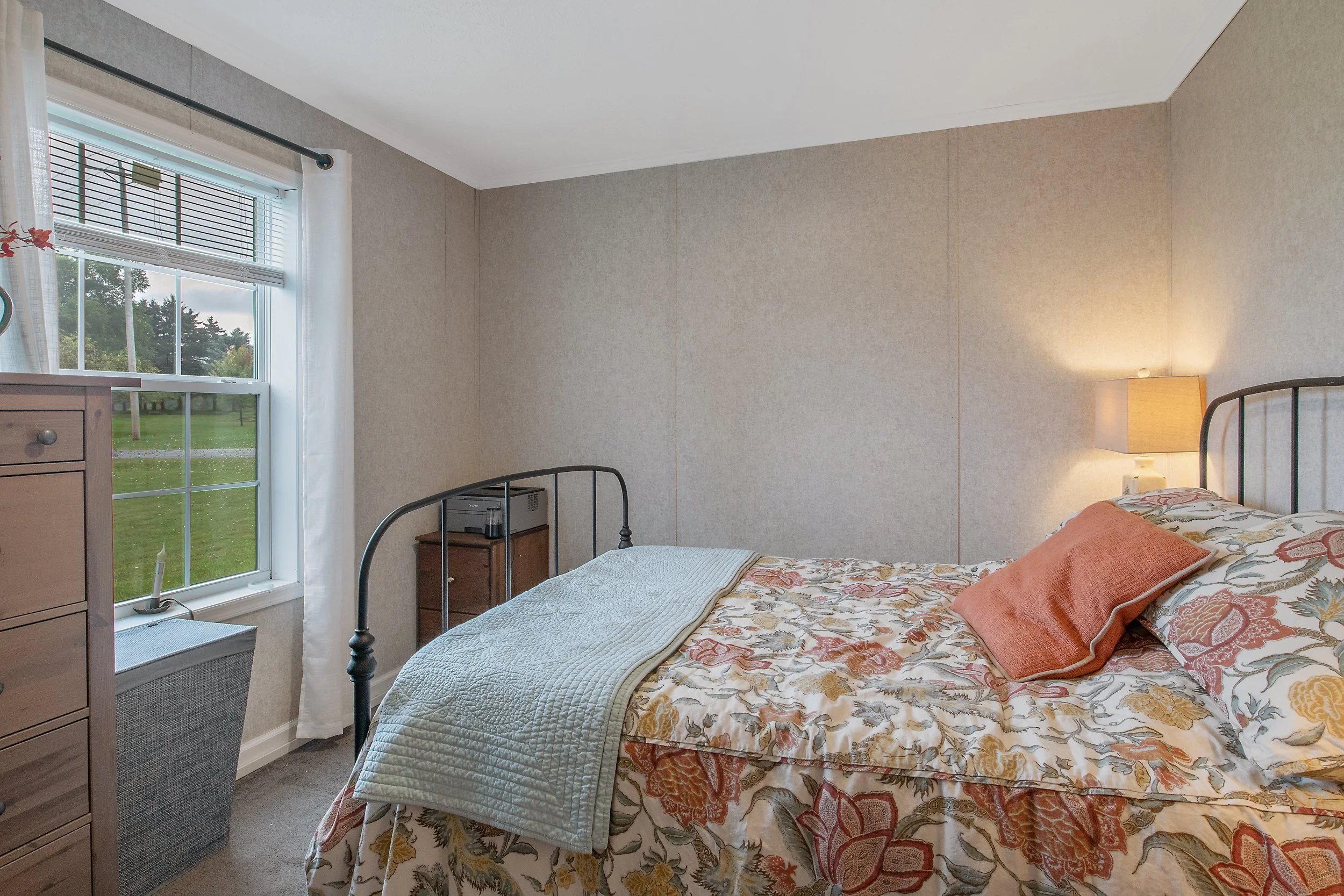 19_19 - 5600 shute rd.jpg