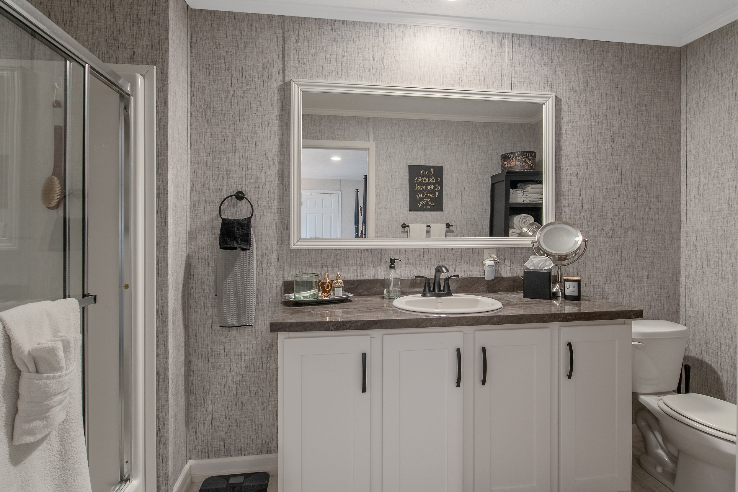 21_21 - 5600 shute rd.jpg