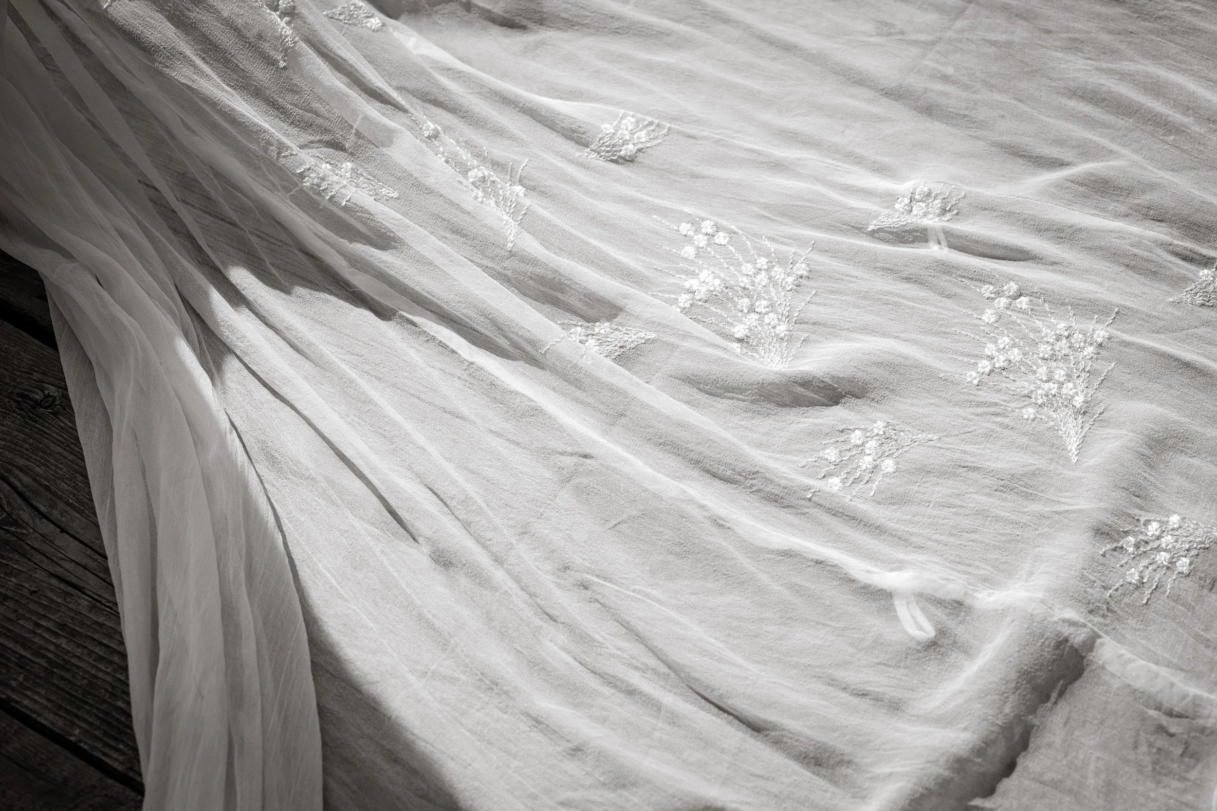 Wedding train.jpg