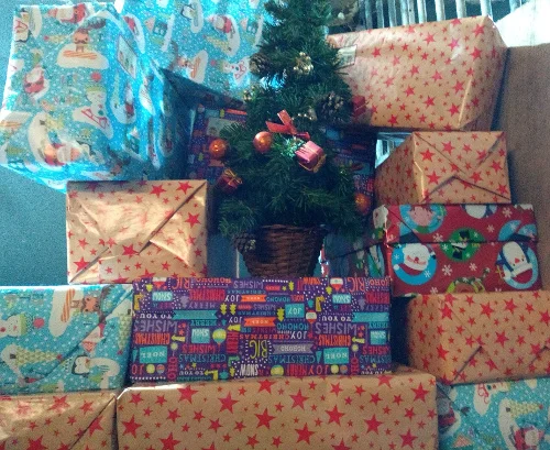 Xmasboxes1.jpg
