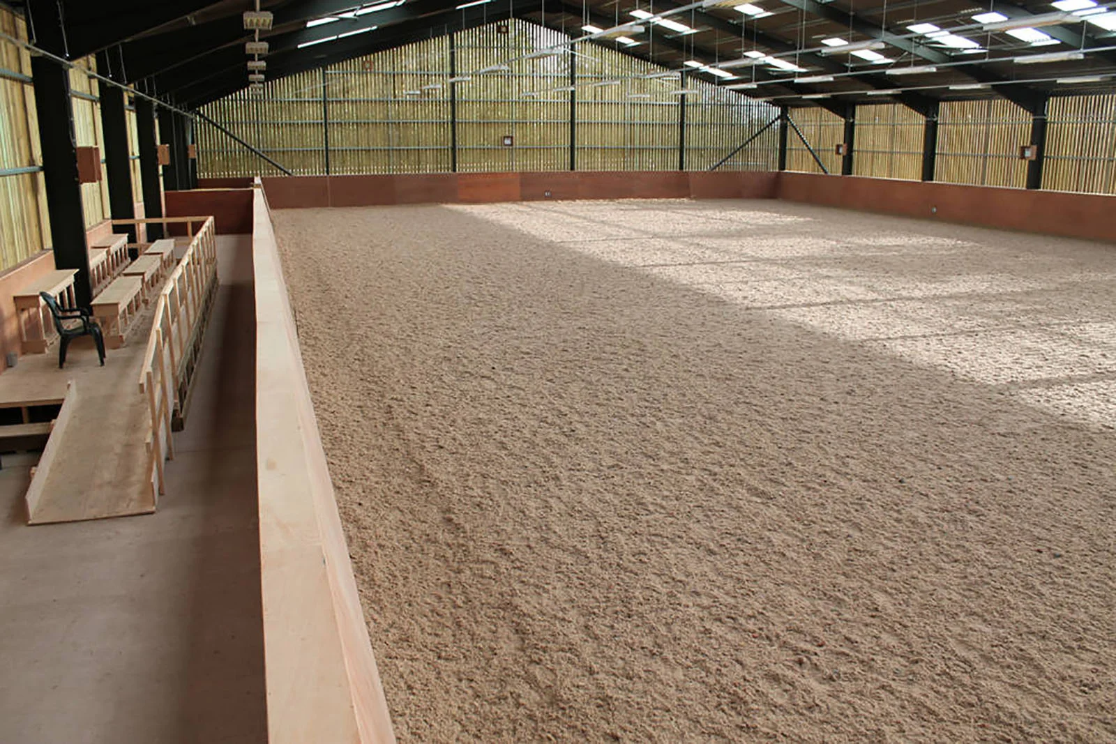 Riding-Arena-in-Coventry-19.jpg