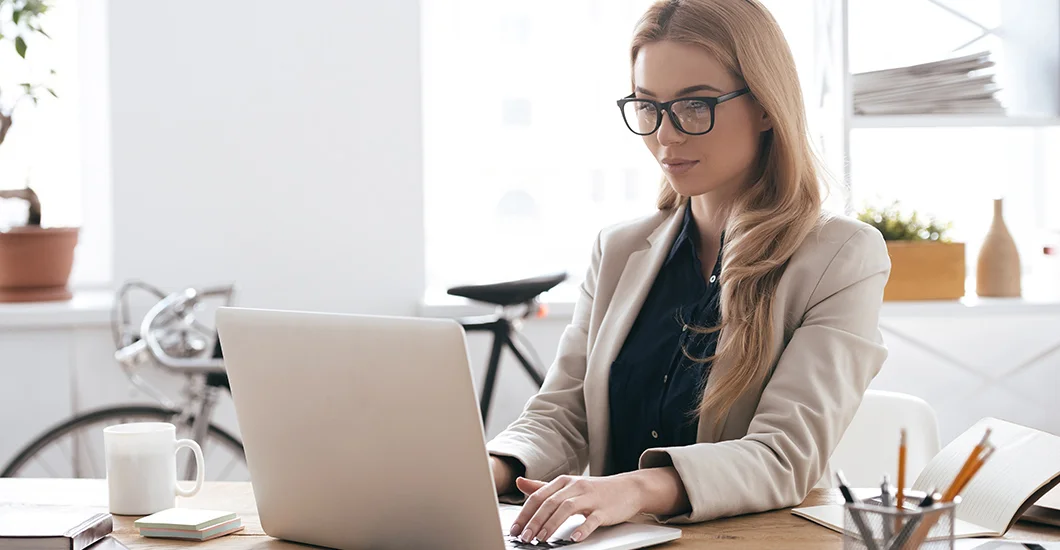 5 Style Tips For Career Mums (Guest Post!)