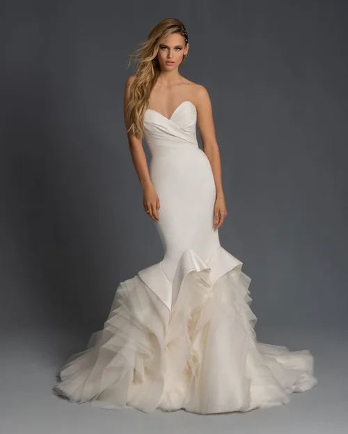 Shop Hayley Paige wedding gowns at Chic Parisien: Find Hayley Paige wedding  dresses in Miami<br/>  Chic Parisien - Florida Designer Bridal Boutique