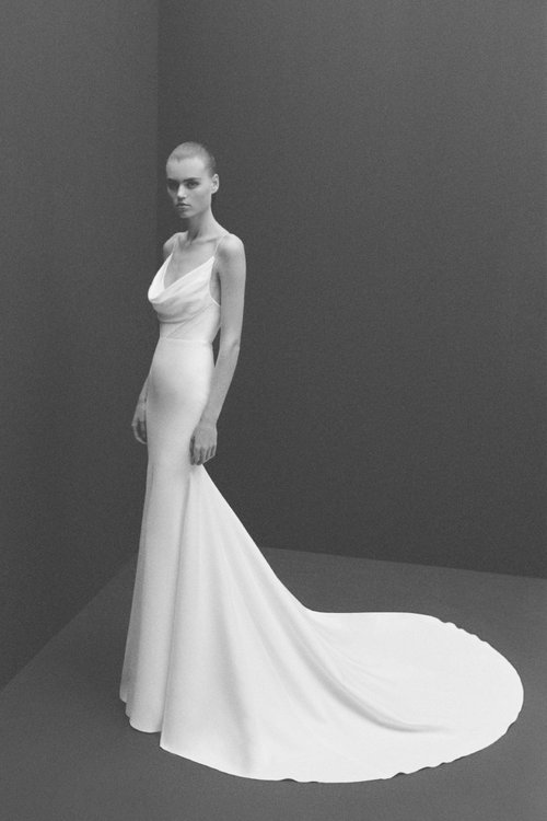 alex perry designer dresses Alex Perry Asymmetric Off-the-shoulder Crepe Gown - Women - White Dresses