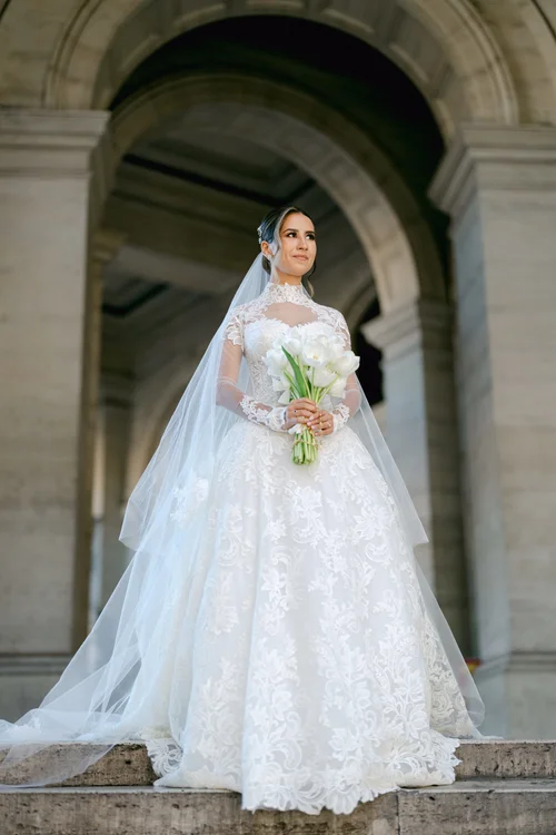 brown floral dresses Used Dana Harel Rome with Veil Wedding Dress