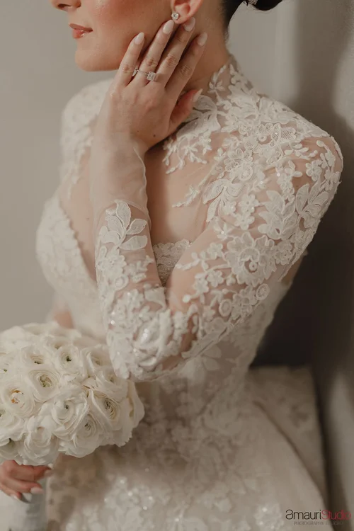Real Bride Yael Wears Eau de Rose by Reem Acra at her Wedding in Miami   Chic Parisien - Florida Designer Bridal Boutique