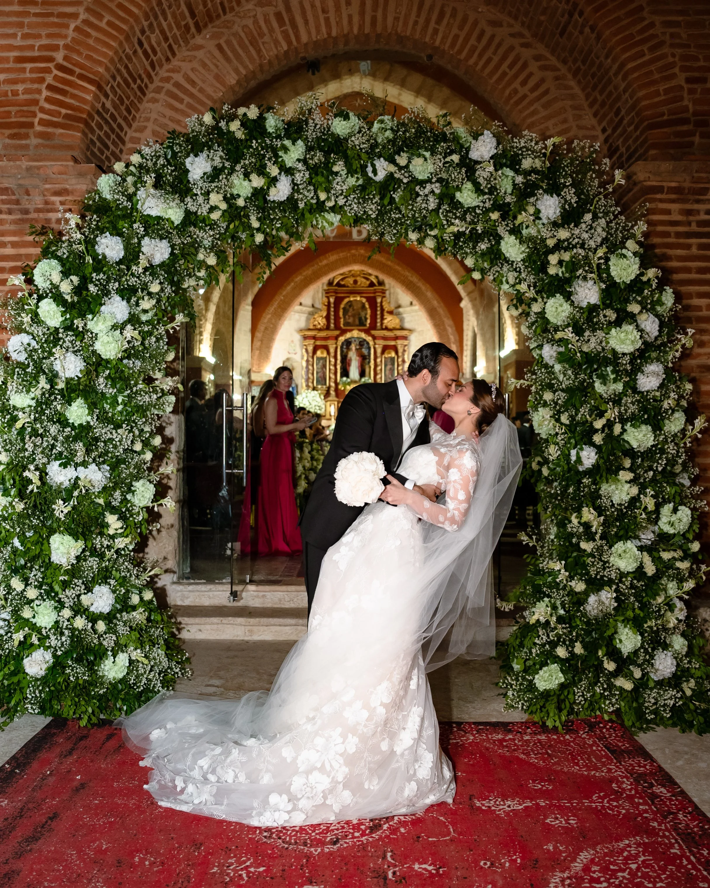 mira zwillinger sunn real bride  14 (1).jpeg