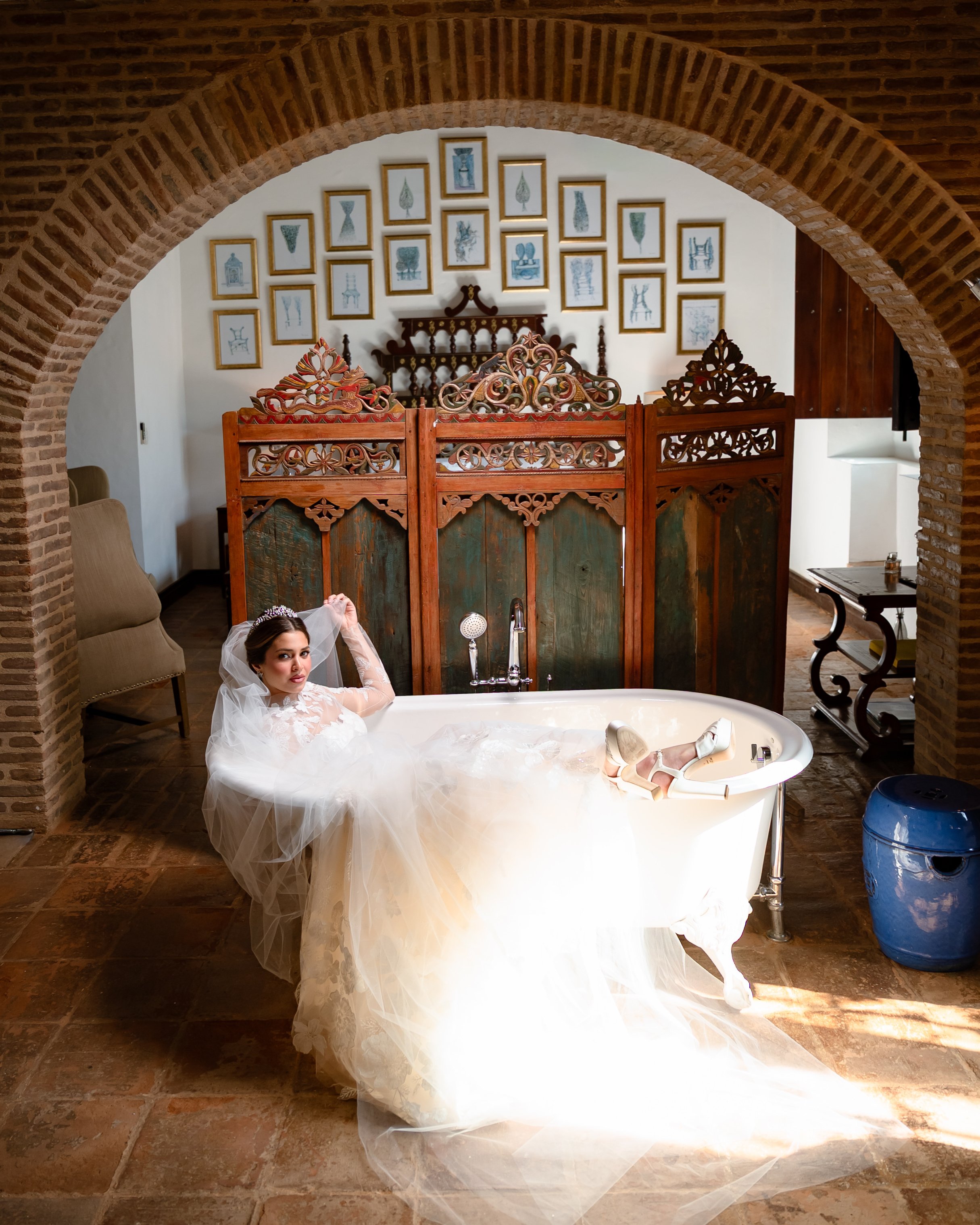 mira zwillinger sunn real bride 5.jpeg