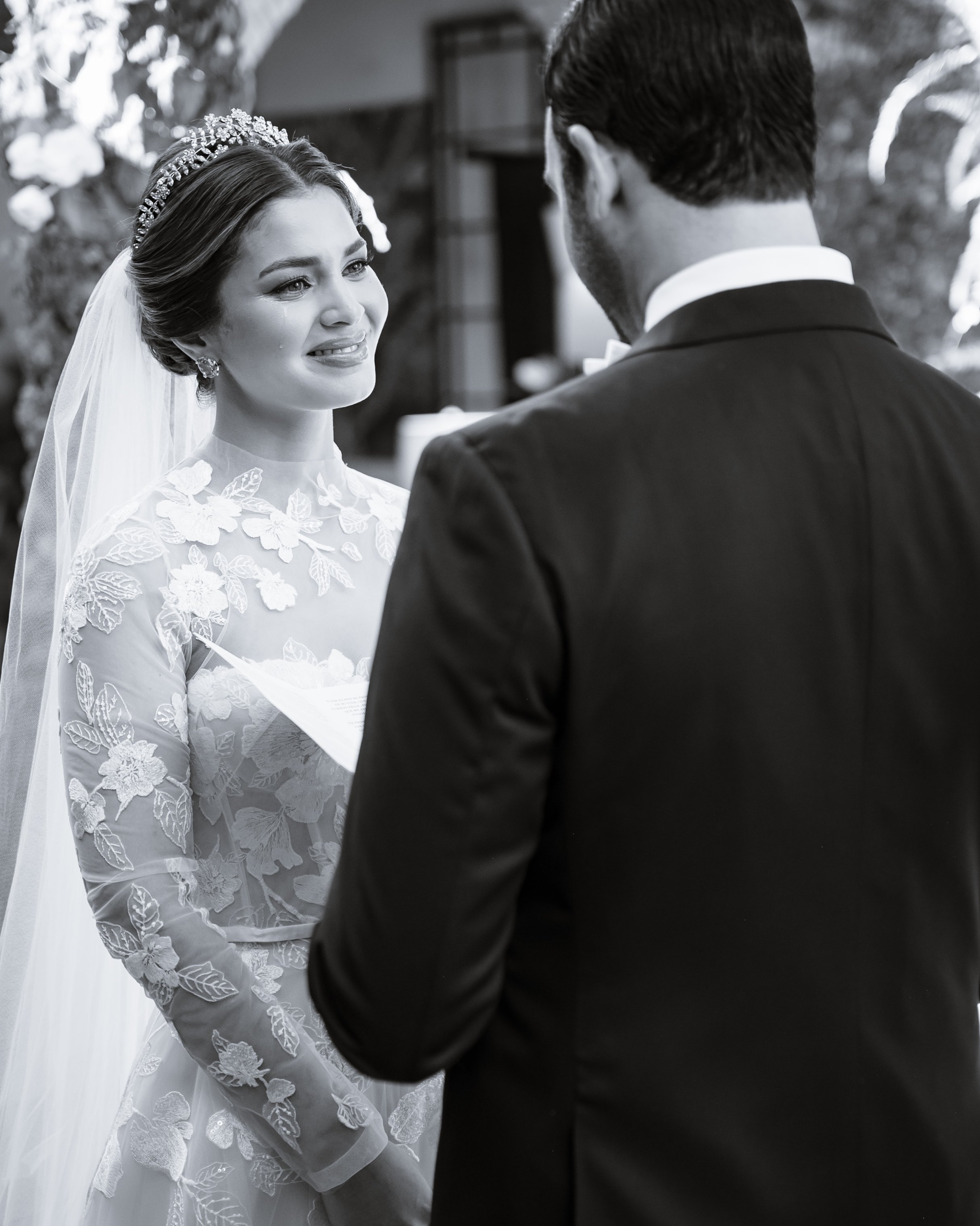mira zwillinger sunn real bride 8.jpeg