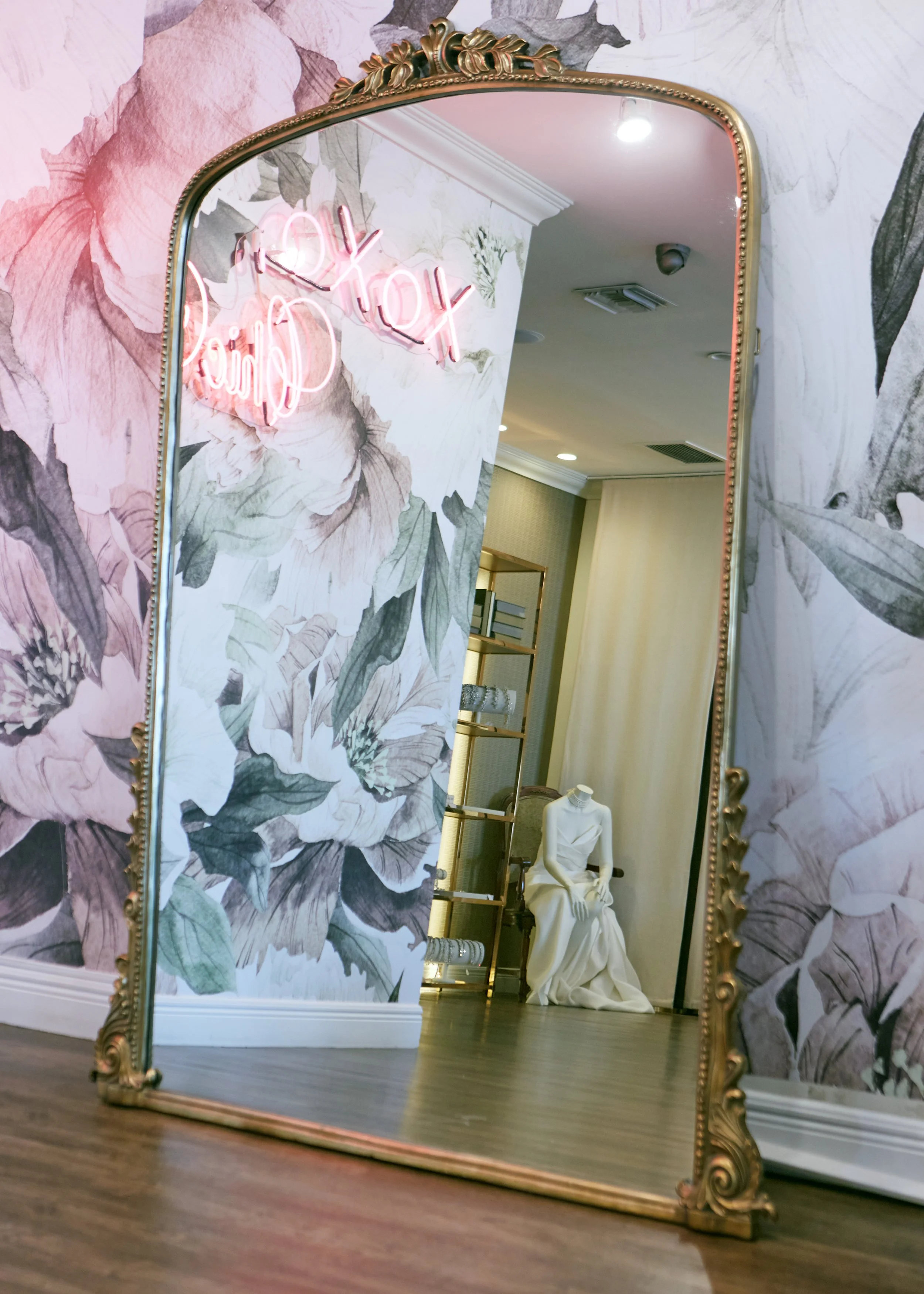 What To Know Before An Appointment At Chic Parisien 