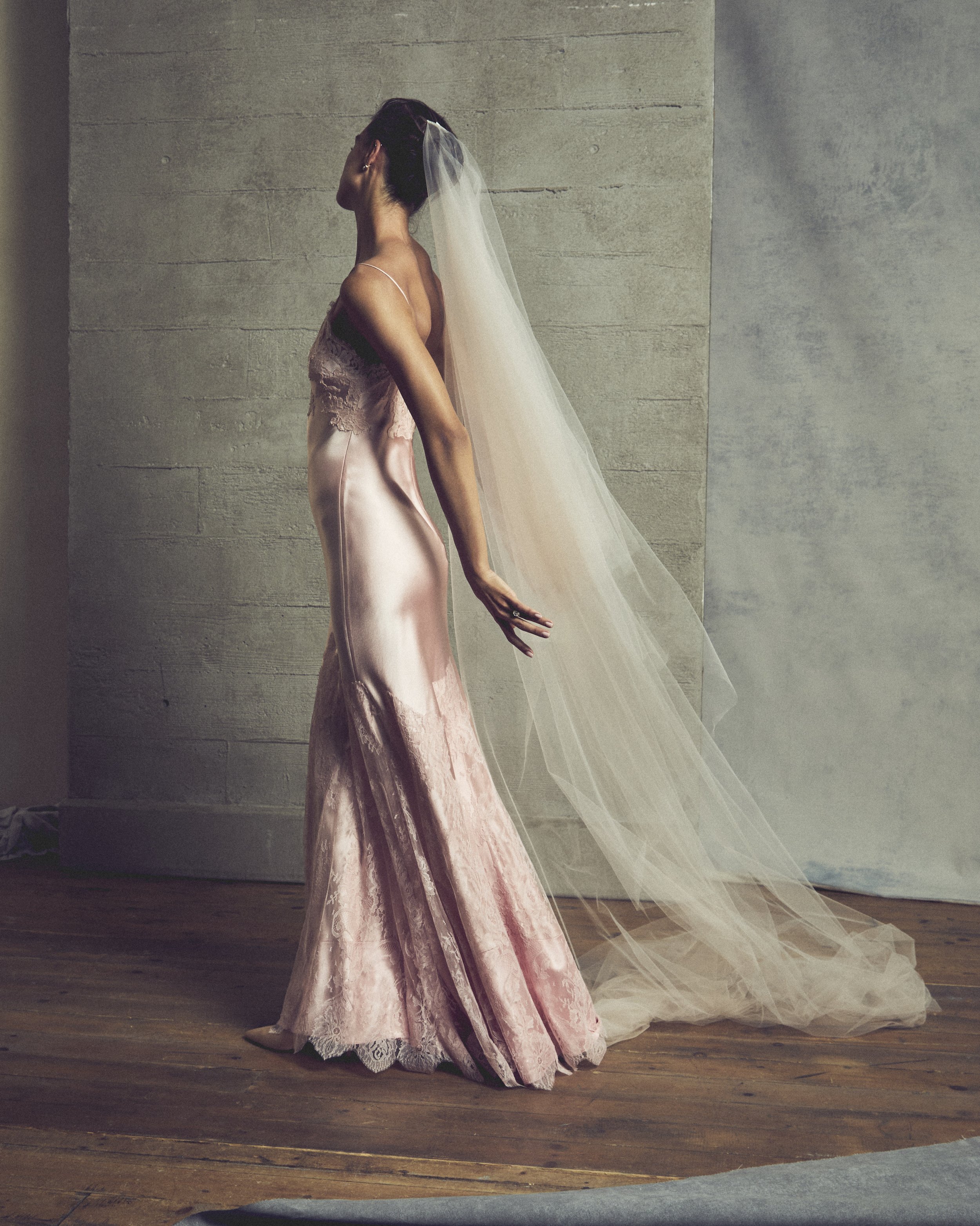 11_MoniqueLhuillierFall2027Bridal_Ryder.jpg