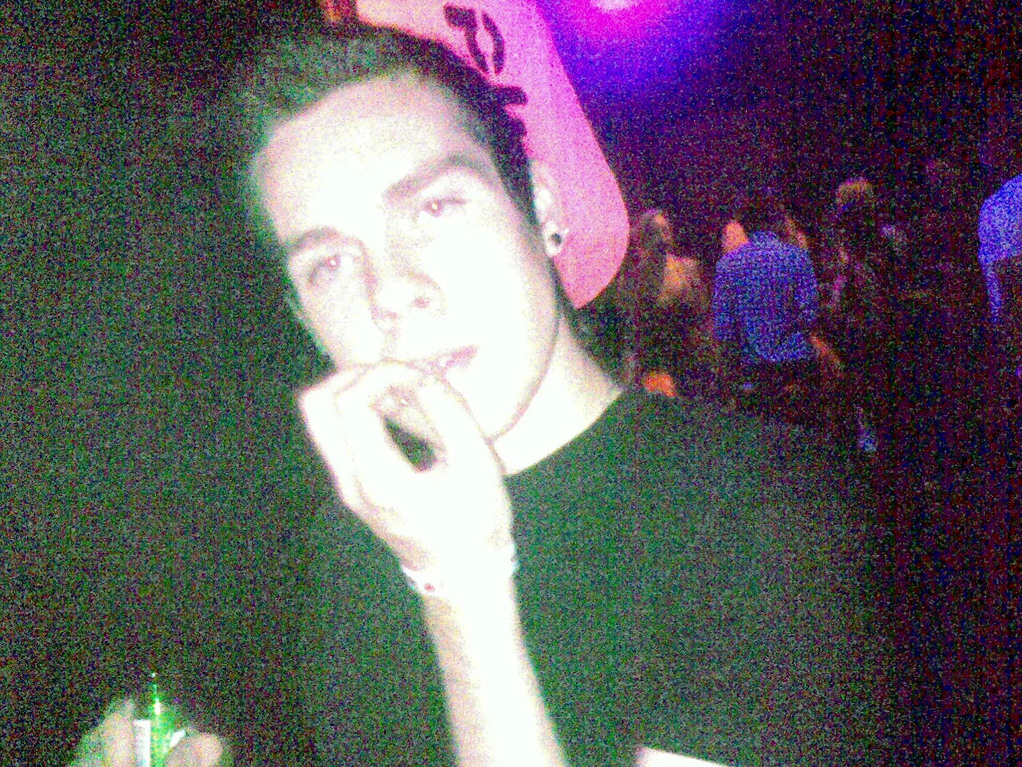 Phone012.jpg