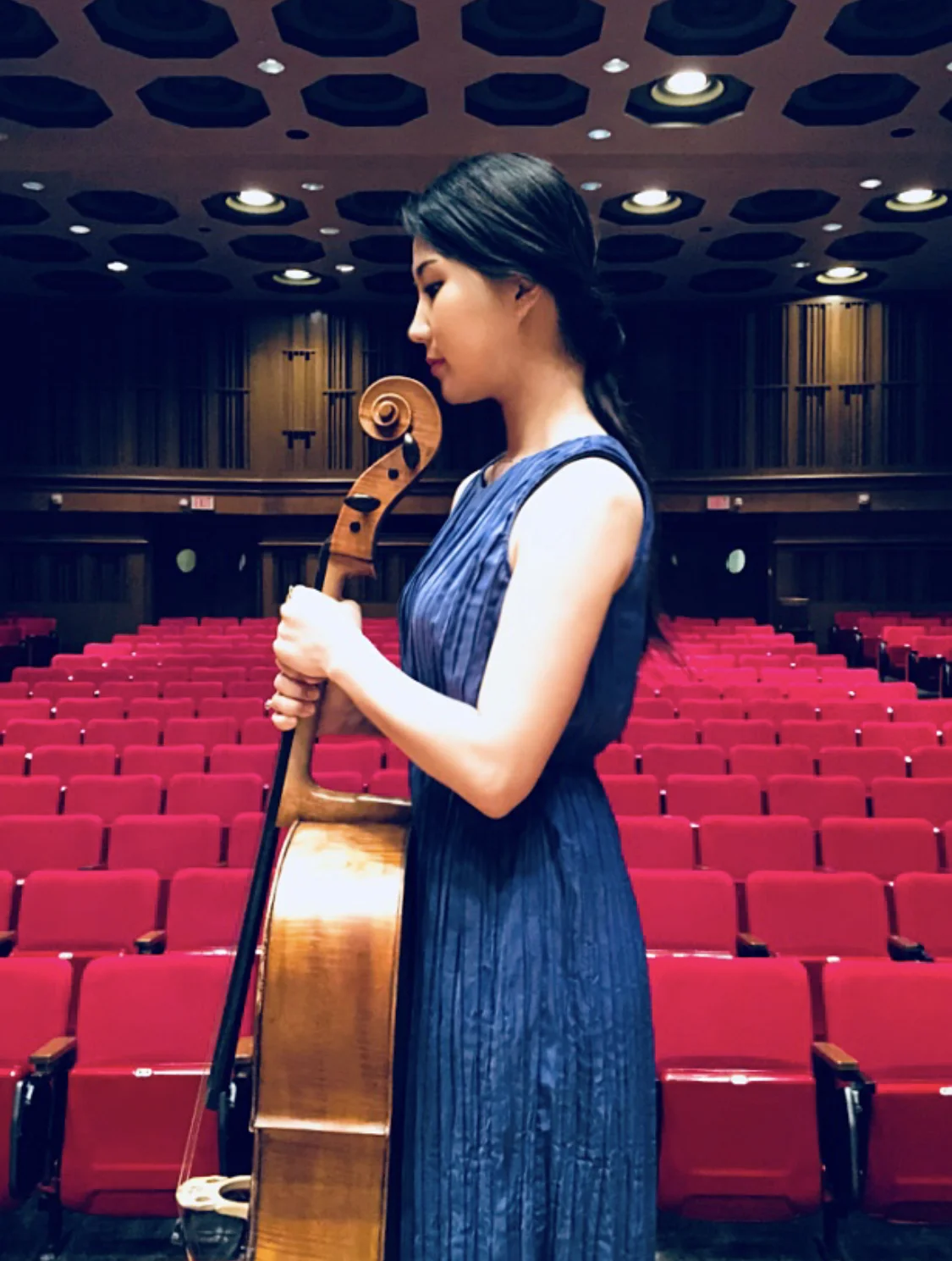 Christina An loves flowers, singing and all animals!