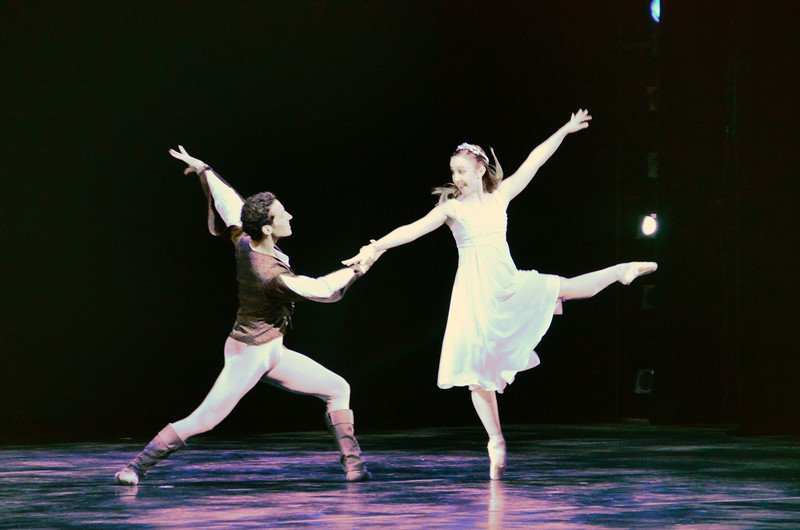  American Repertory Ballet with Karen Moscato, Matias Pallozzi 