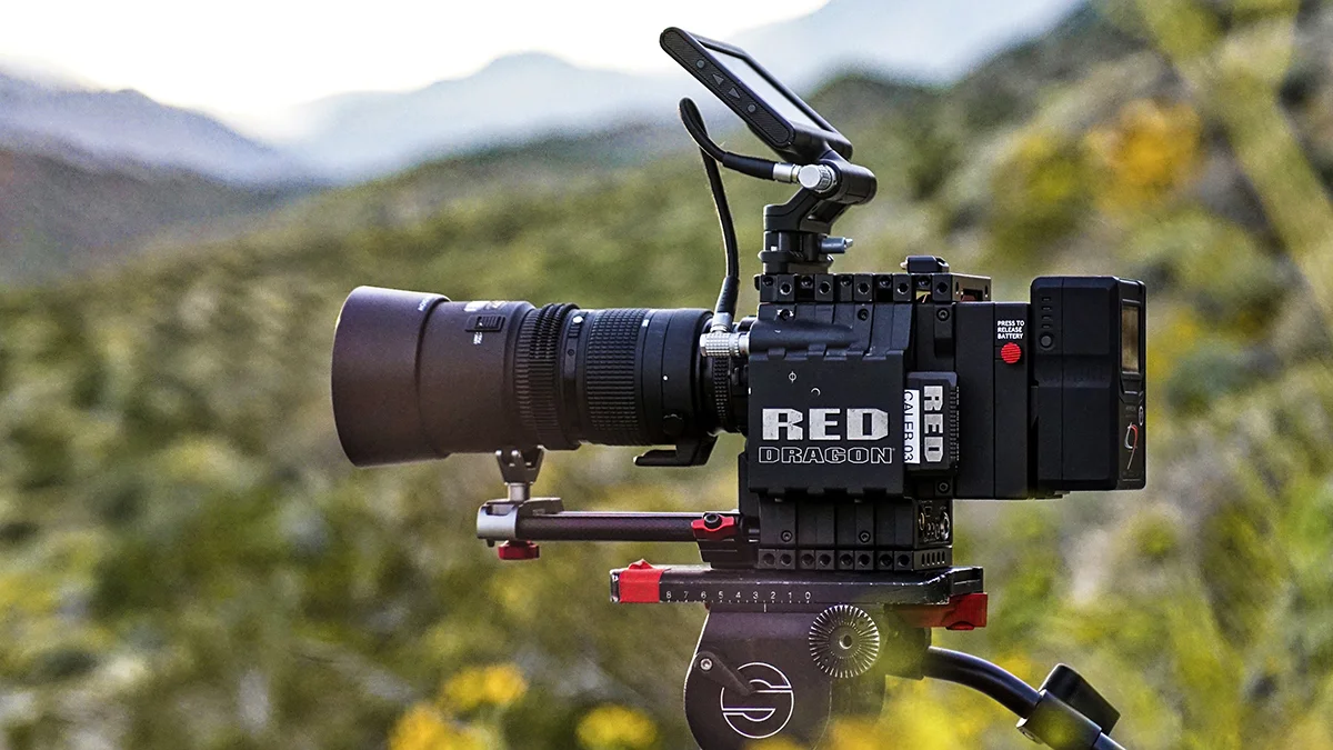 RED Dragon_With_Nikon_80_200MM.jpg