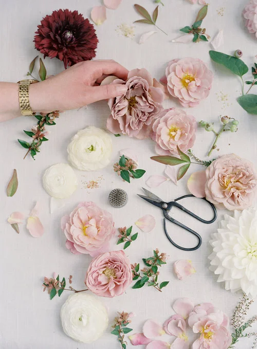 Before you decide whether to go with a wedding planner or wedding coordinator, be sure to ask yourself these questions: What is your general budget? Are you willing to spend at least 10-15% of that budget on a wedding planner? If not, a wedding coordinator could be more friendly on your wallet. How much time do you have to dedicate to planning a wedding? If it’s less than 3-5 hours a week, a wedding planner might be the way to go. Do you have a lot of people in your family or circle of friends weighing in with conflicting opinions on all things wedding? If so, a wedding planner could help deflect all those little things that might come directed towards you or your fiancé. Do you feel like you have the vision but don’t know the formalities of a wedding (like how to plan a seating chart or how long the ceremony should last?). A wedding coordinator could be a good option for you.