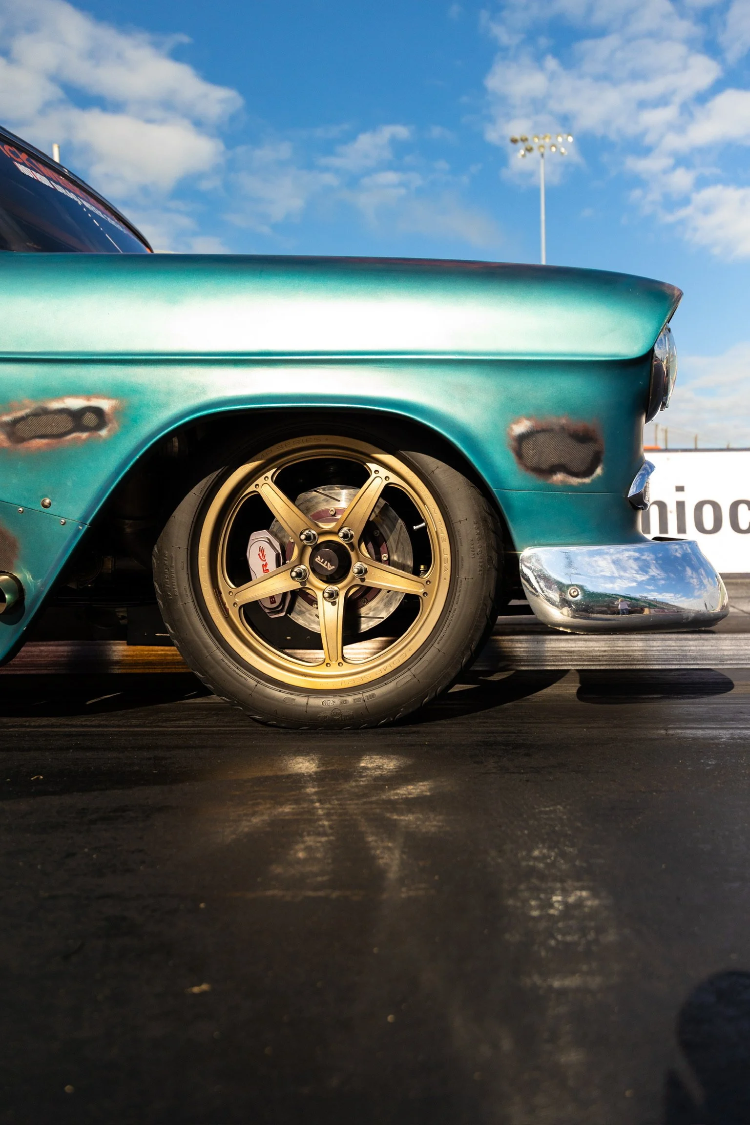 Mickey Thompson Front Runner on the 55