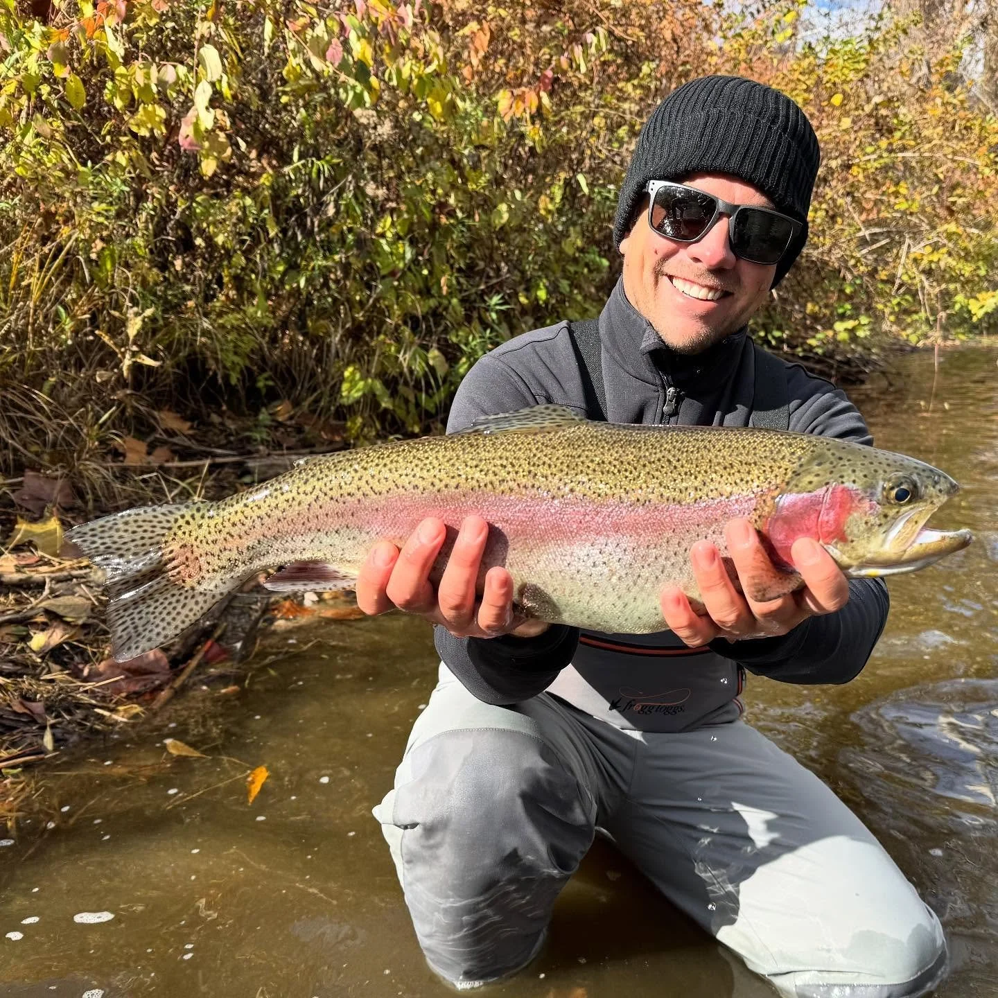 Matt landed this stellar rainbow his first time fly fishing. I think he&rsquo;s hooked. Our @orvis Helios did an amazing job Handling this fish. #vtflyfishing #orvisflyfishing #stratton #mountsnow #killington #jiminypeak