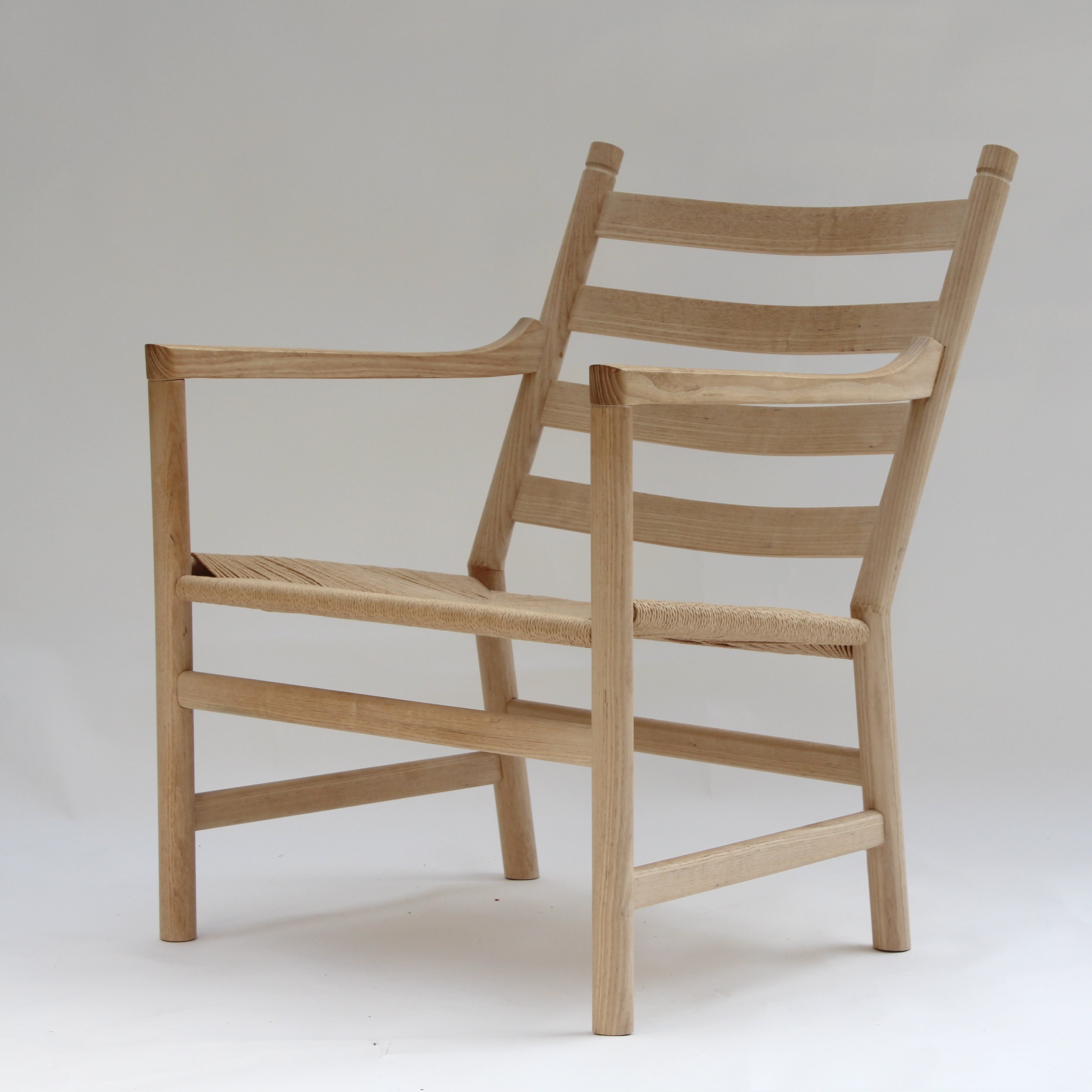 Wegner ch44 chair right front angle.JPG