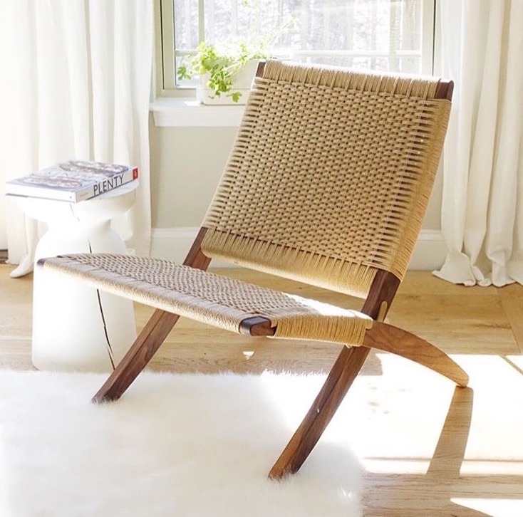 Hans Wegner 512 Style Danish Modern Folding lounge chair.jpg