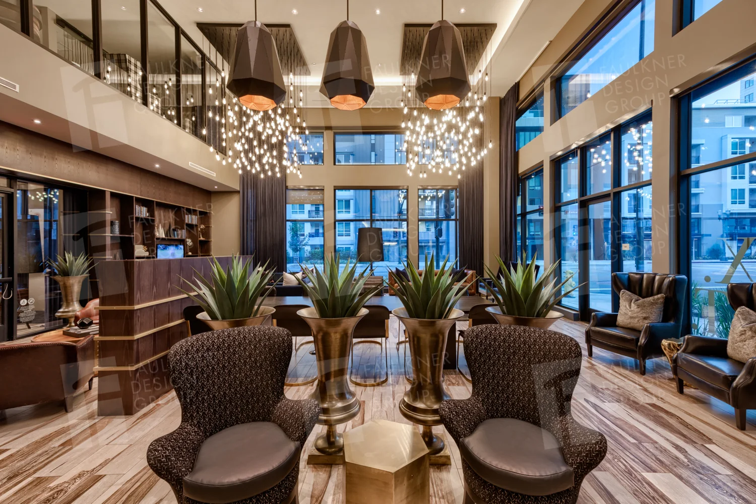 Altana Glendale 12