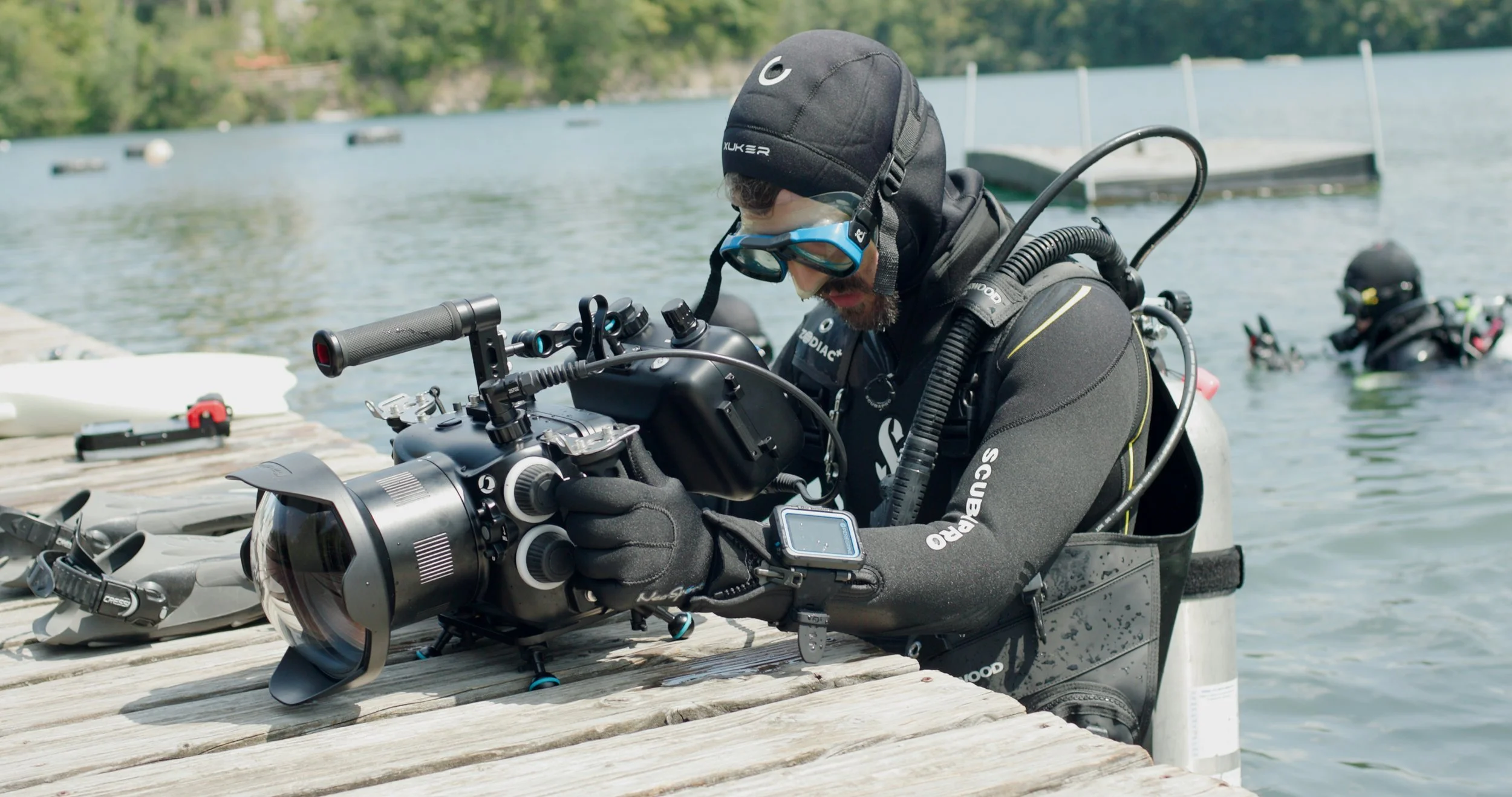 Sequence 01.00_00_52_00.Still006.jpg